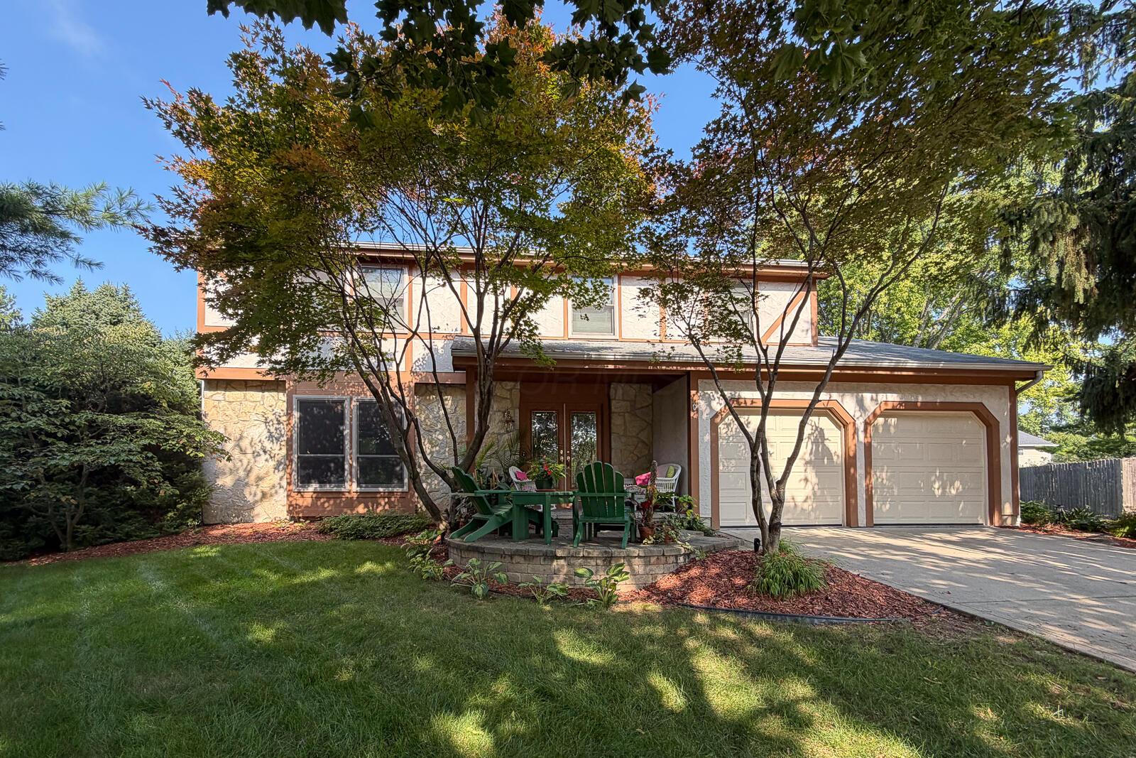 2368 Sherwington Court Property Photo 1
