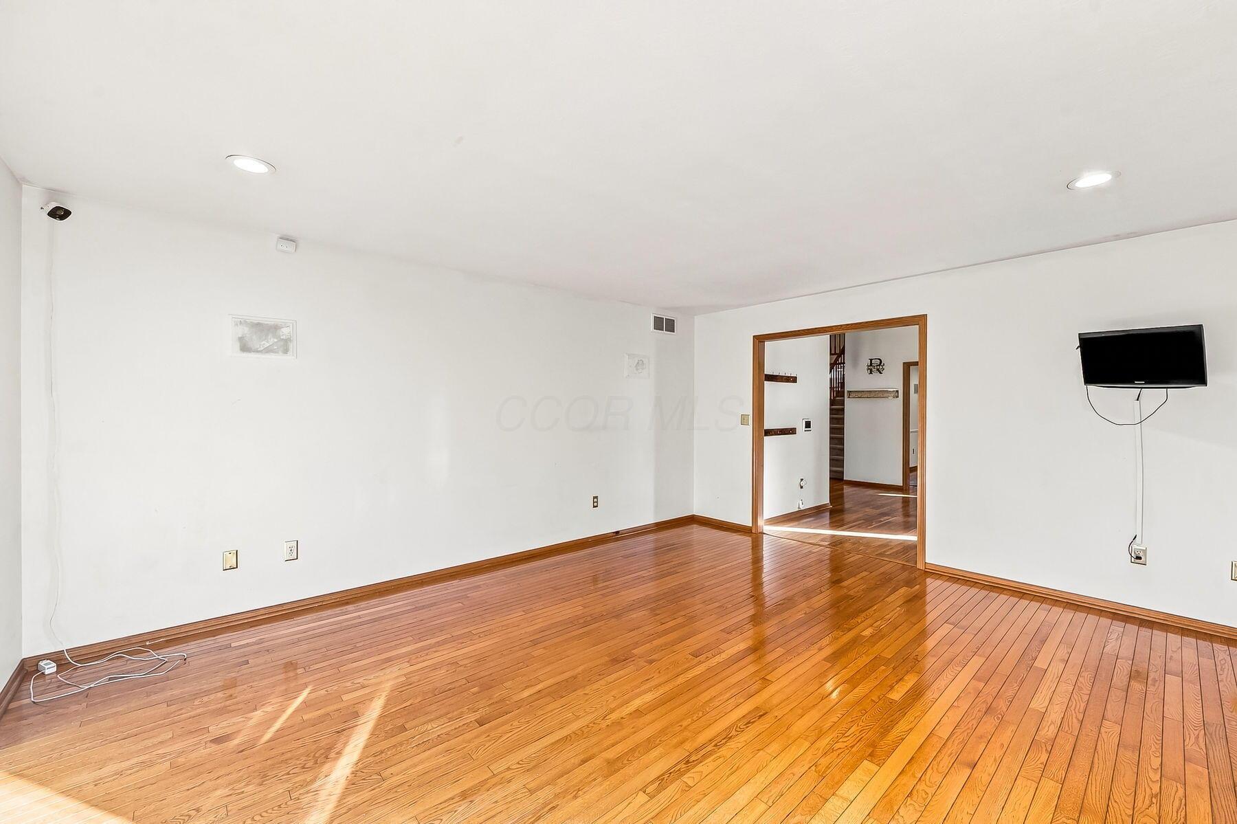 807 Brookpark Road Property Photo 39