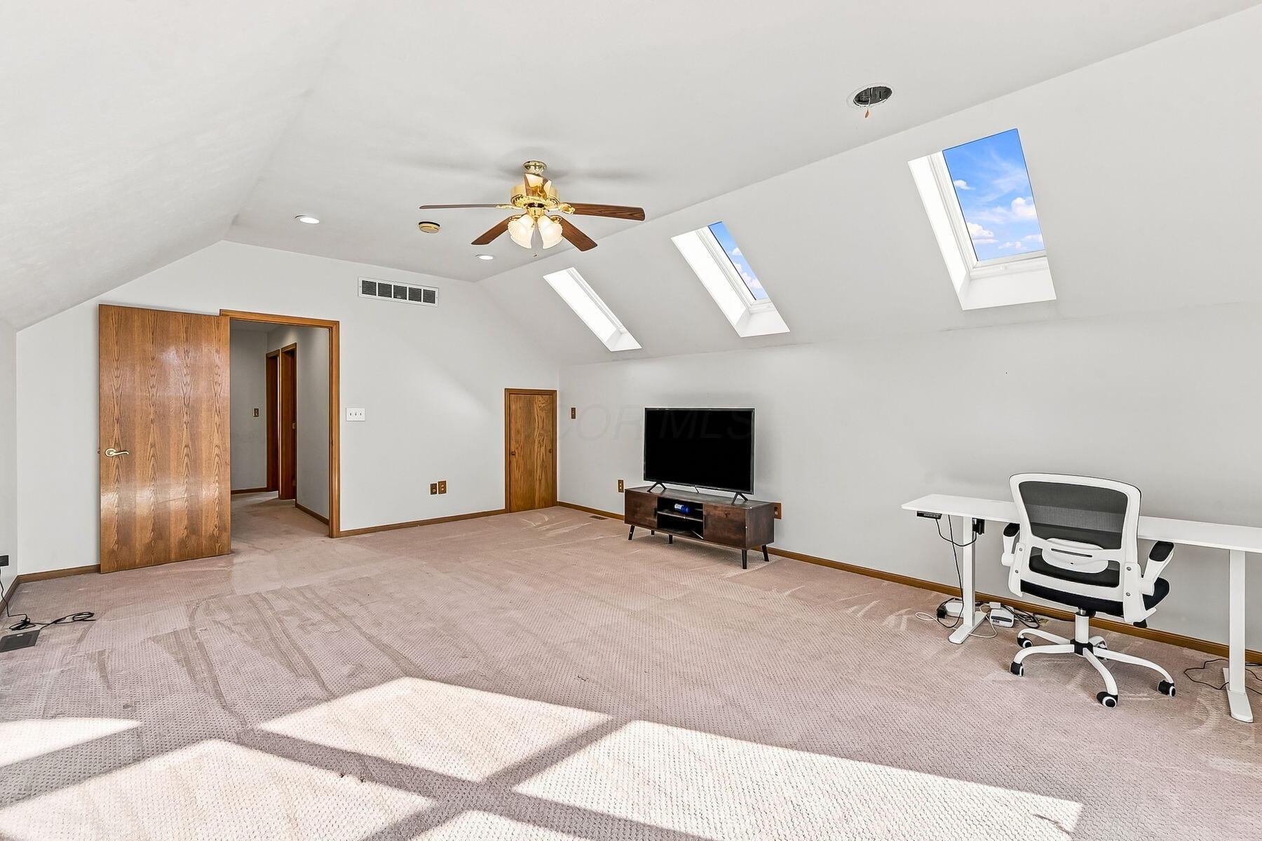 807 Brookpark Road Property Photo 63