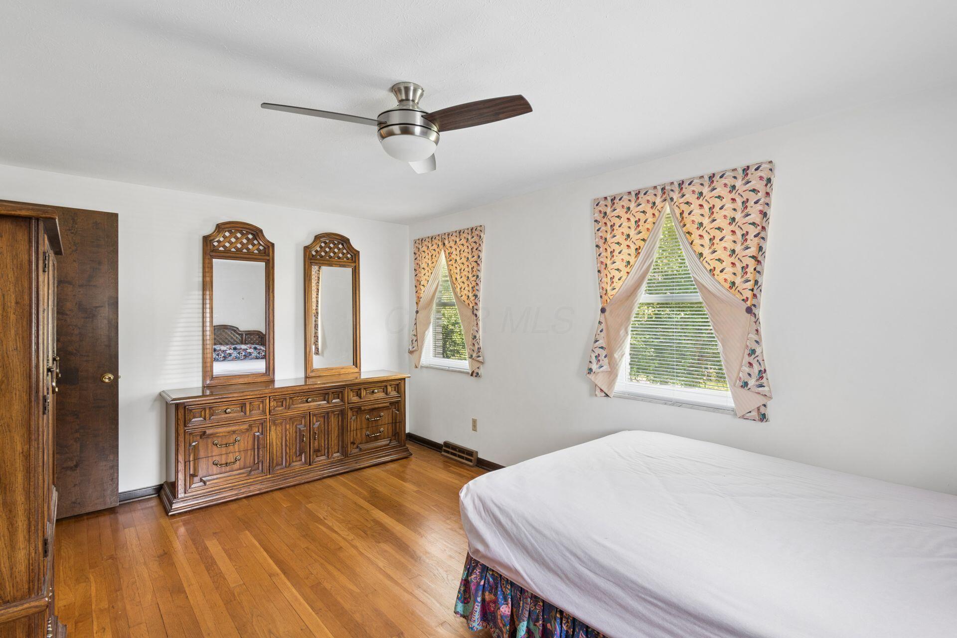 1285 Noe Bixby Road Property Photo 25
