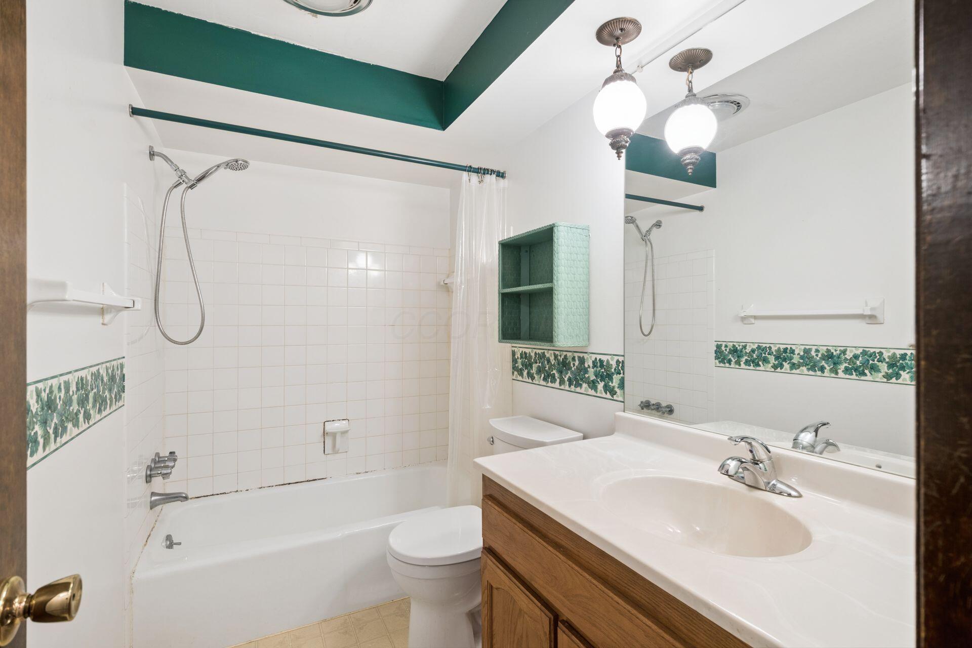 1285 Noe Bixby Road Property Photo 34
