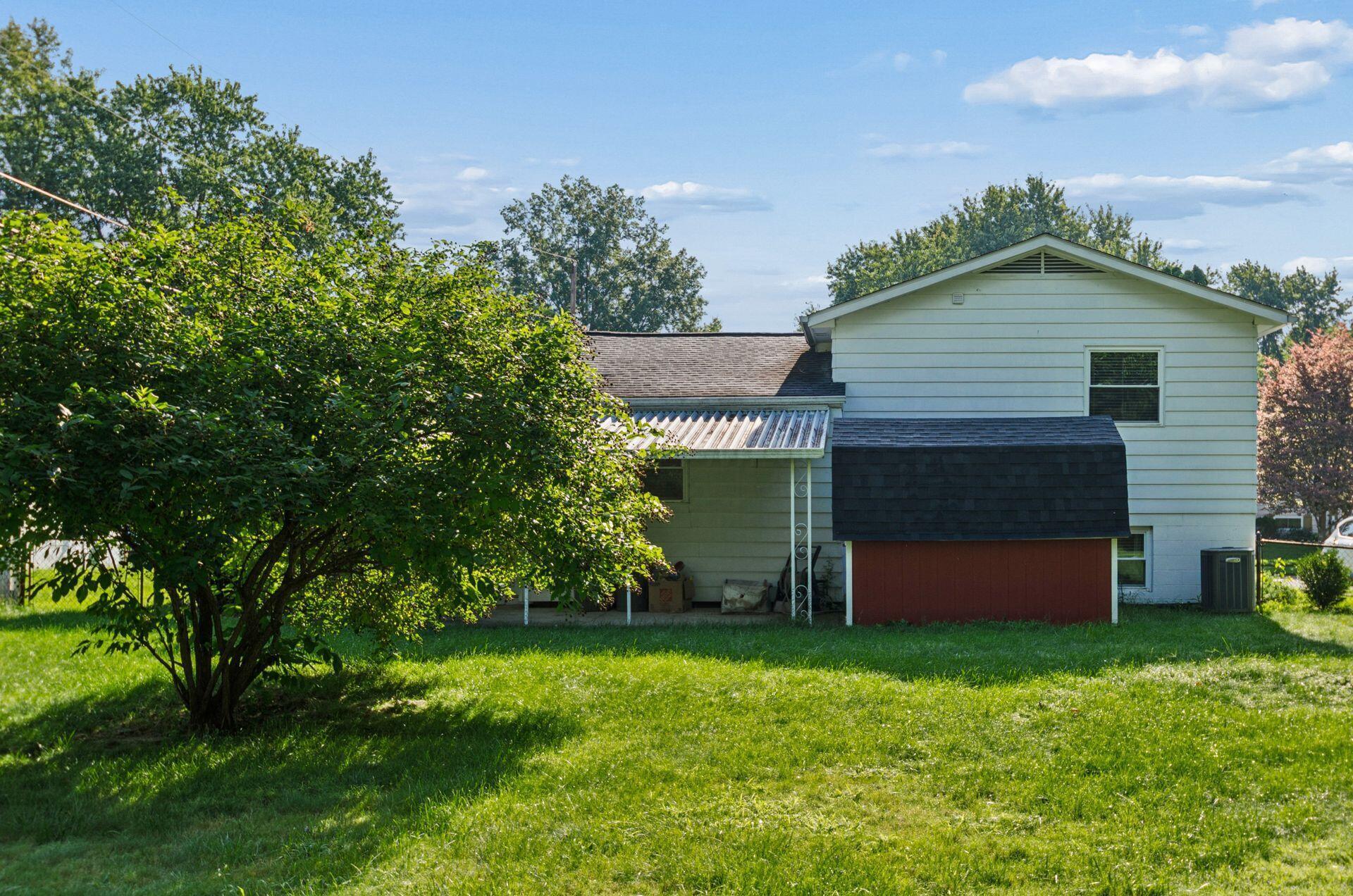 6093 Paris Boulevard N Property Photo 33