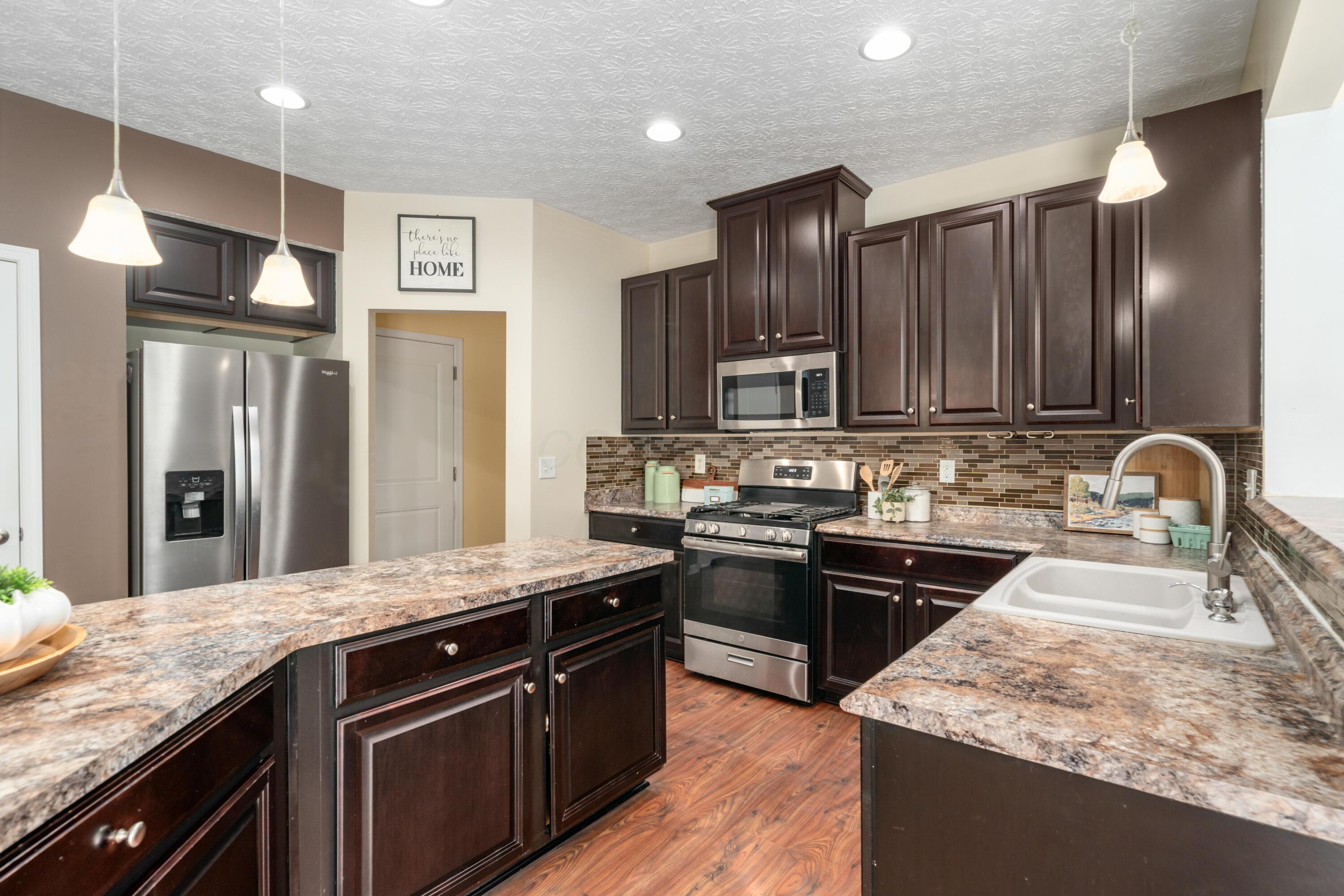568 Stone Shadow Drive Property Photo 16