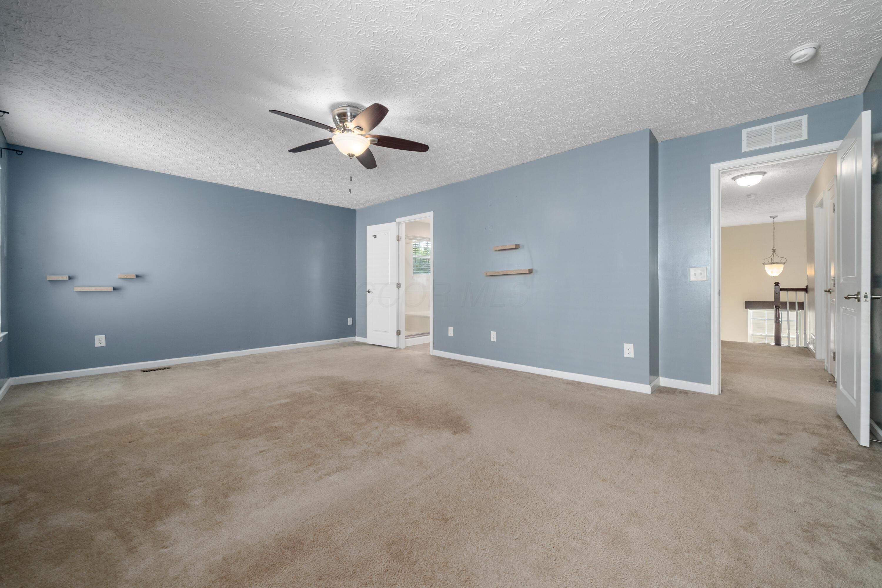568 Stone Shadow Drive Property Photo 32