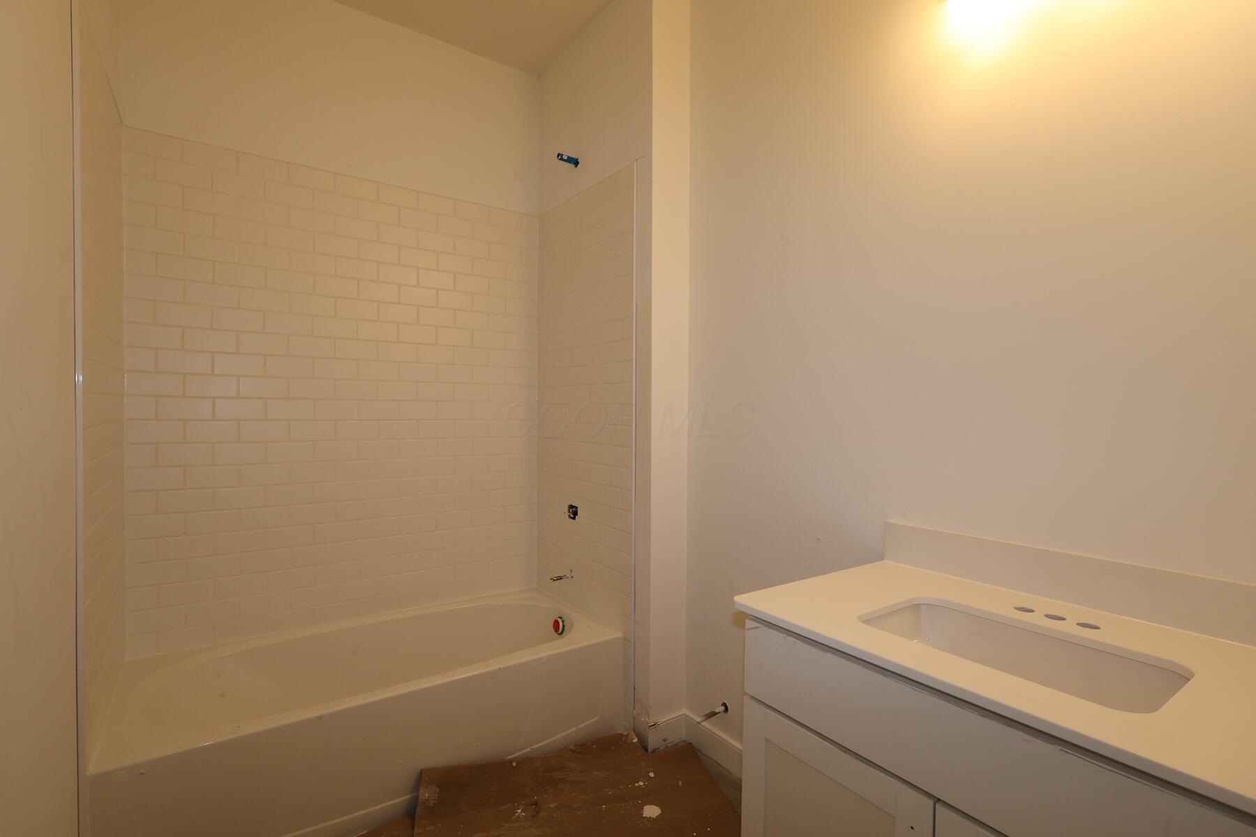123 Aldersgate Drive Property Photo 14
