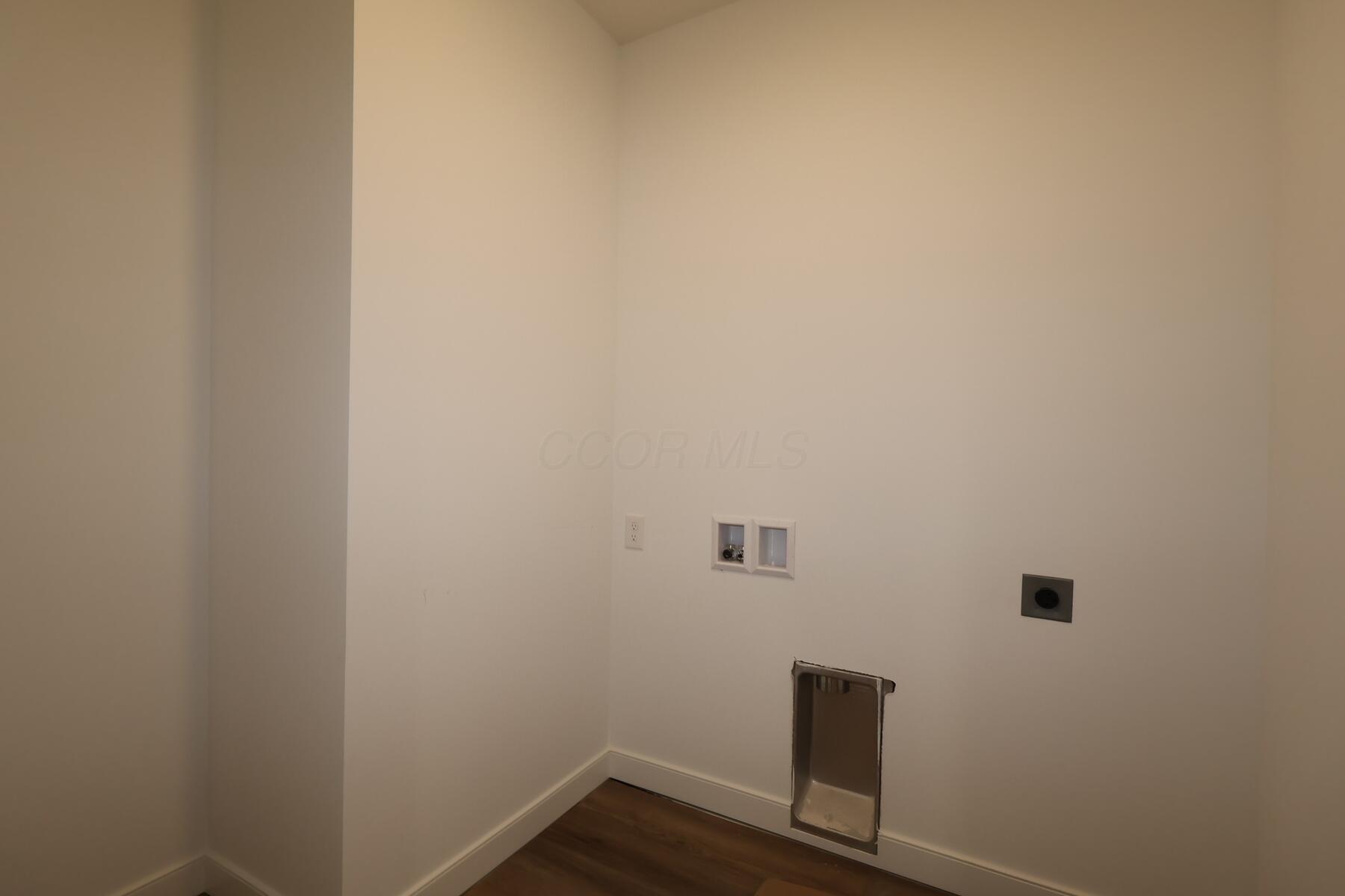 105 Aldersgate Drive Property Photo 13