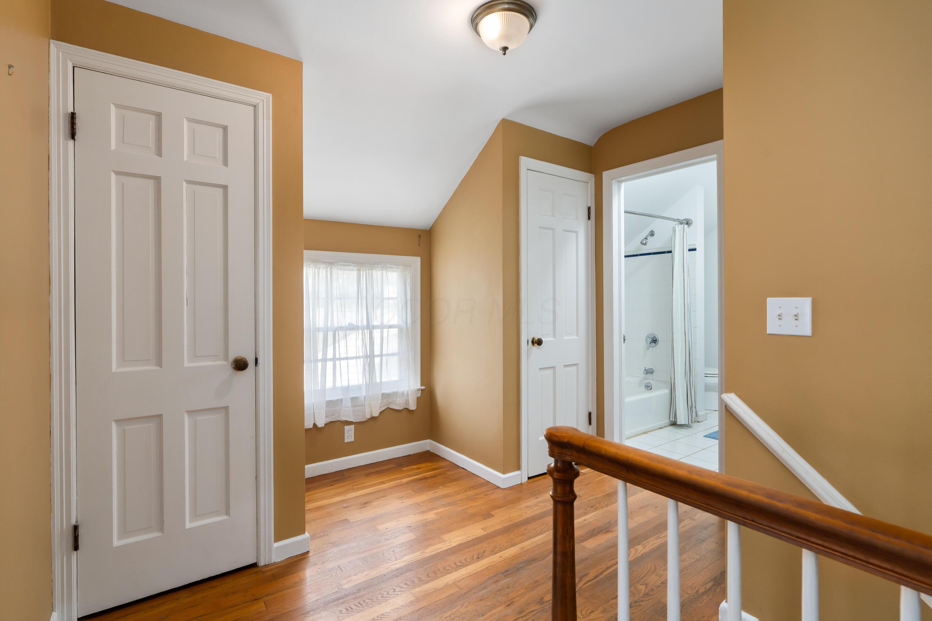 1640 Barrington Road Property Photo 14