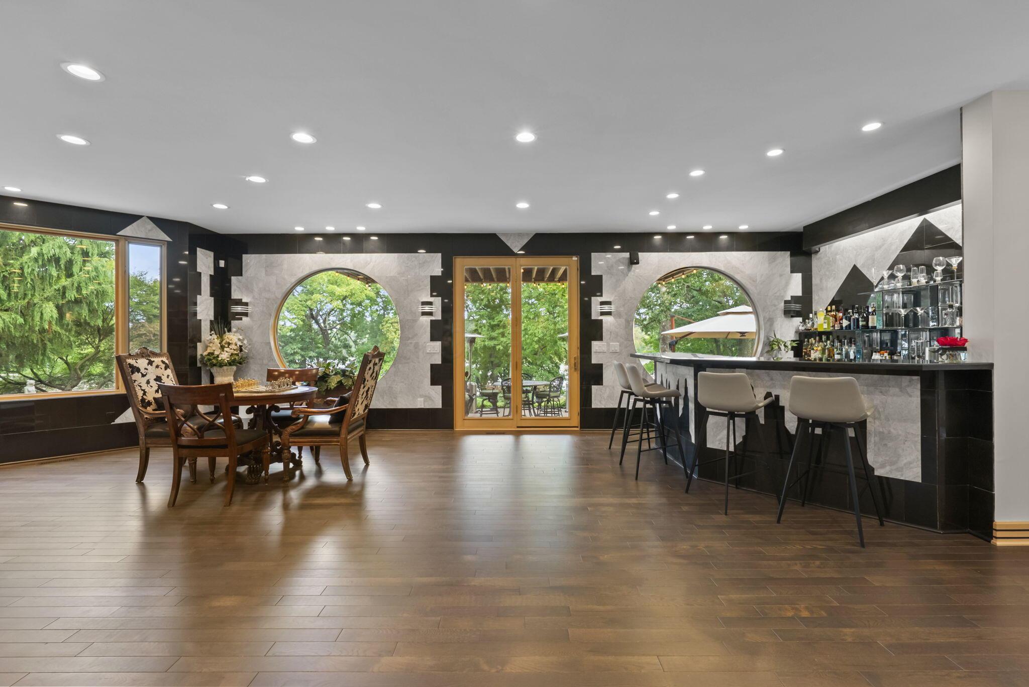 4236 Shire Cove Road Property Photo 29