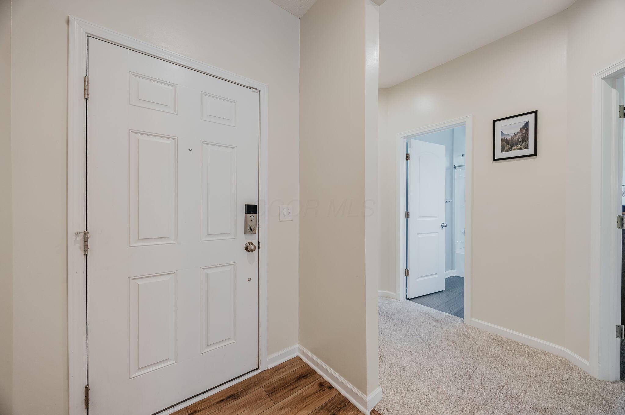 1152 Lake Forest Drive Property Photo 6