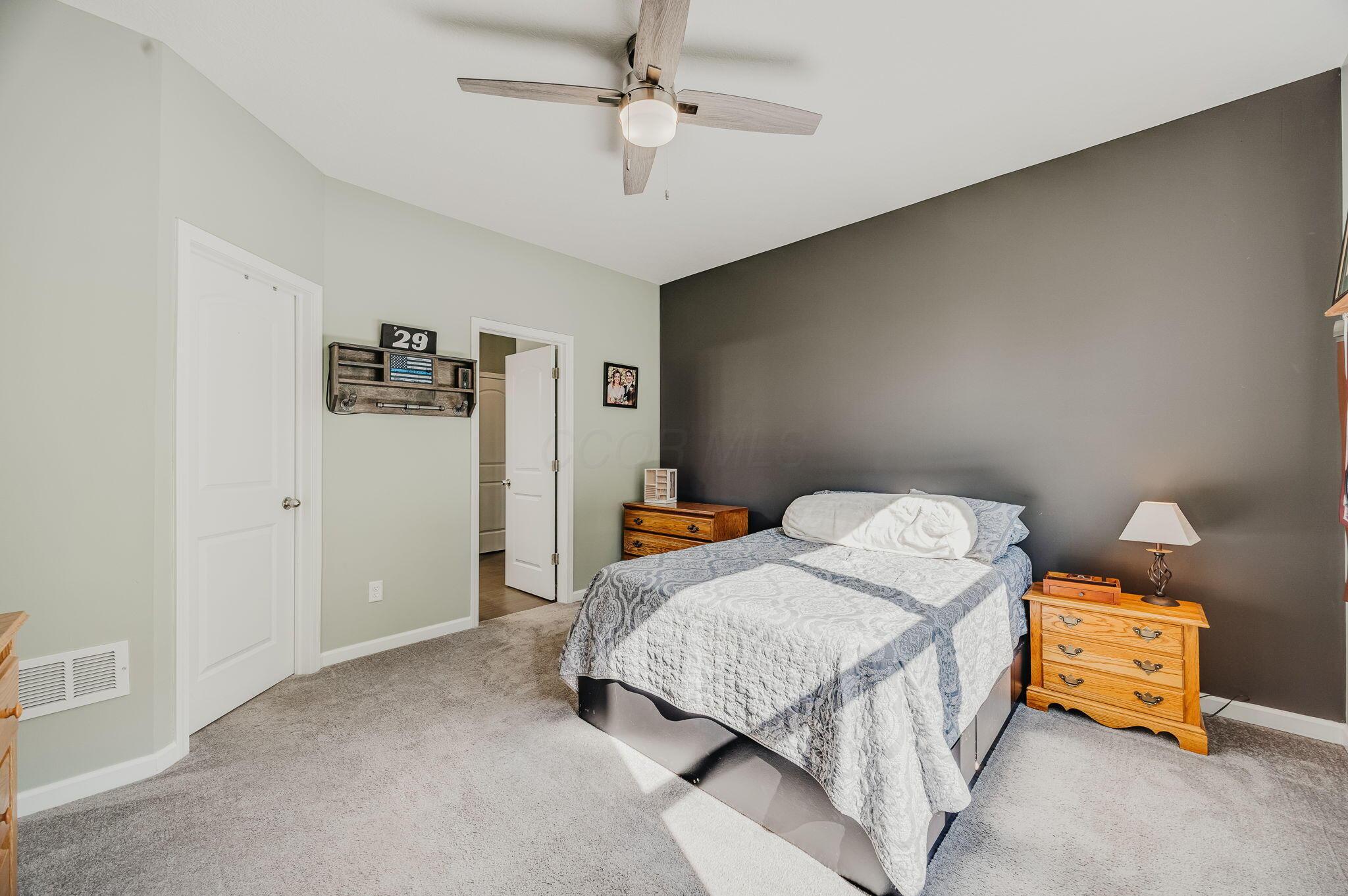1152 Lake Forest Drive Property Photo 22