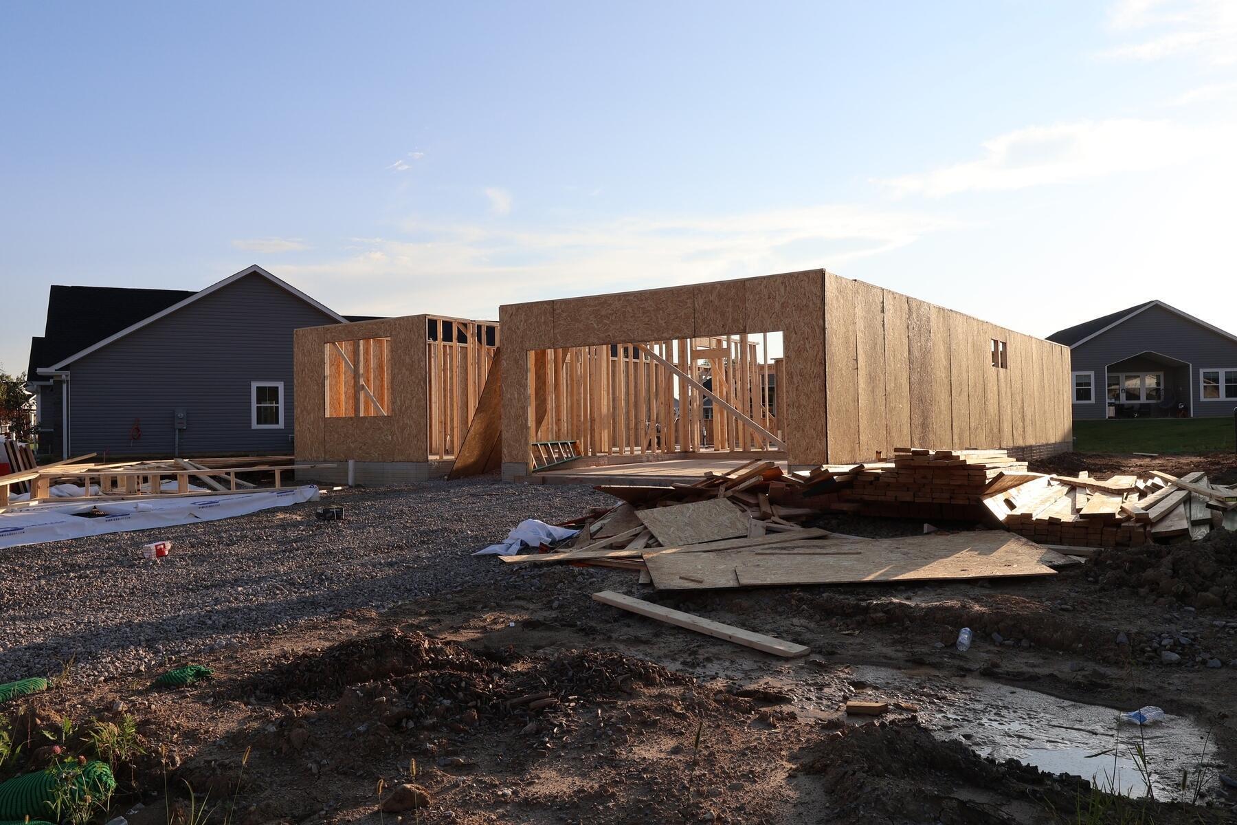 99 Aldersgate Drive Property Photo 3
