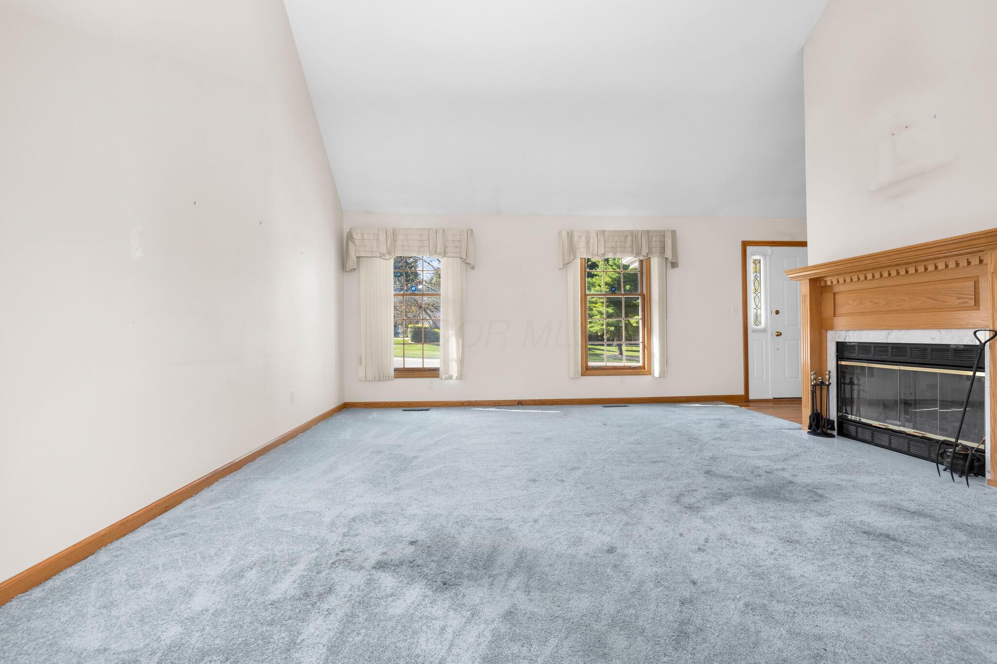 1309 Firethorn Drive Property Photo 6