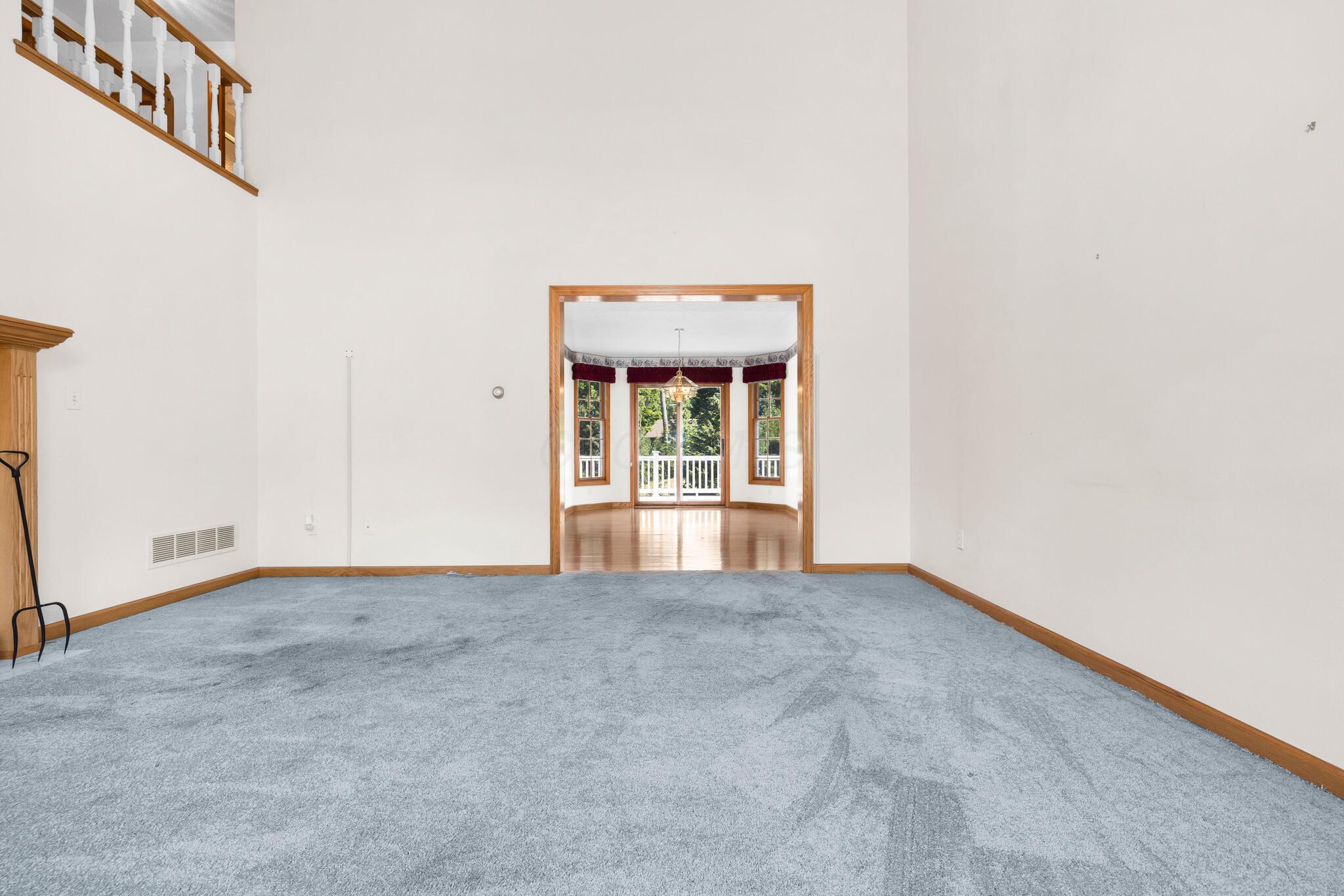 1309 Firethorn Drive Property Photo 9