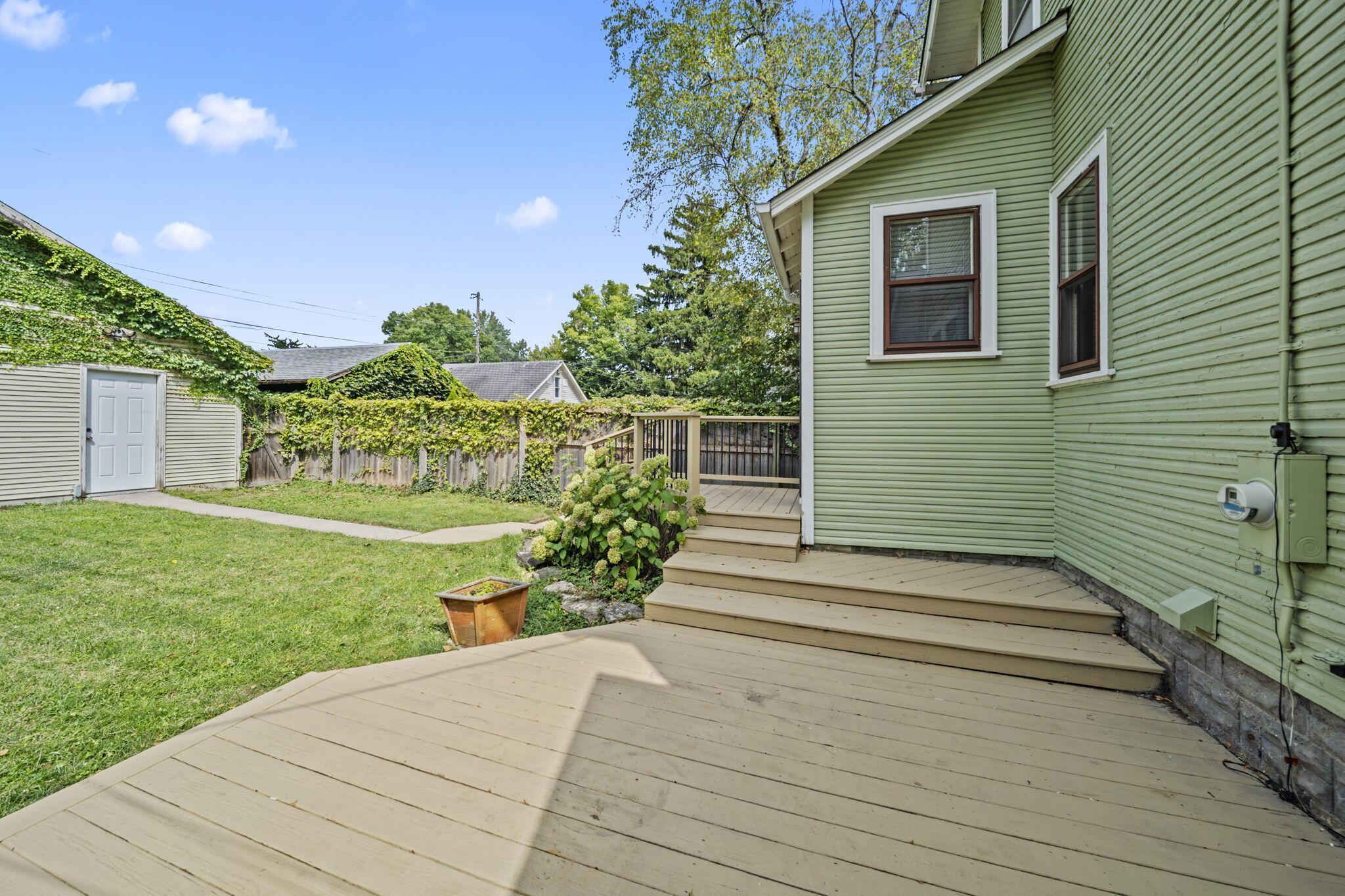 284 E Kossuth Street Property Photo 64