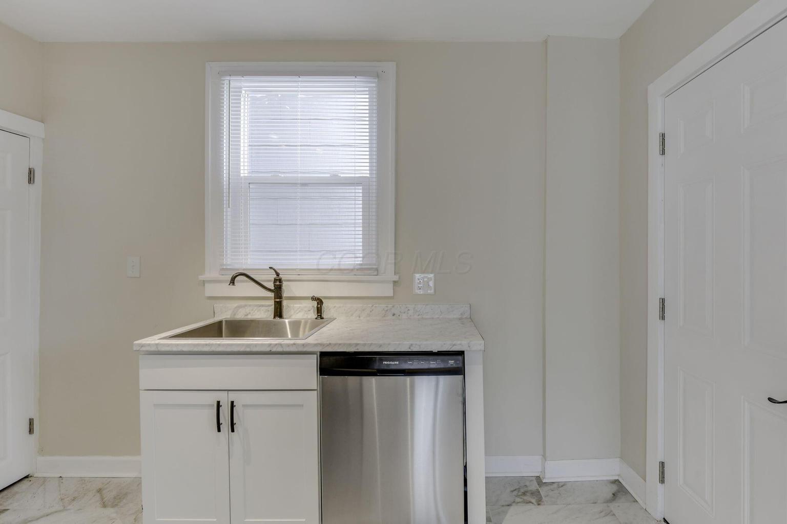 522 Ryan Avenue Property Photo 22