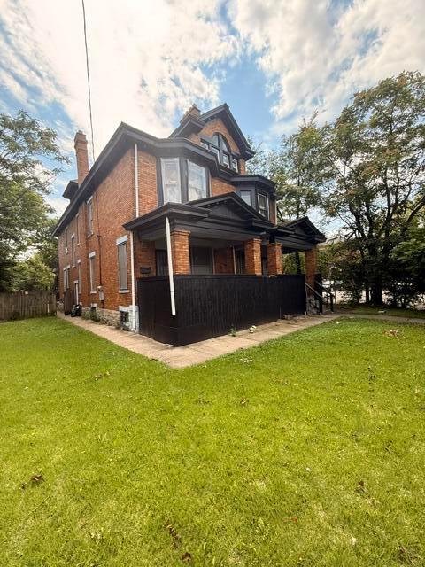 1423 E Main Street Property Photo 1