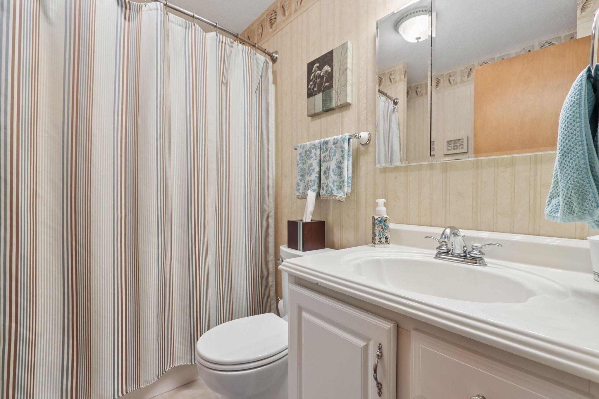 1078 S Eureka Avenue Property Photo 20