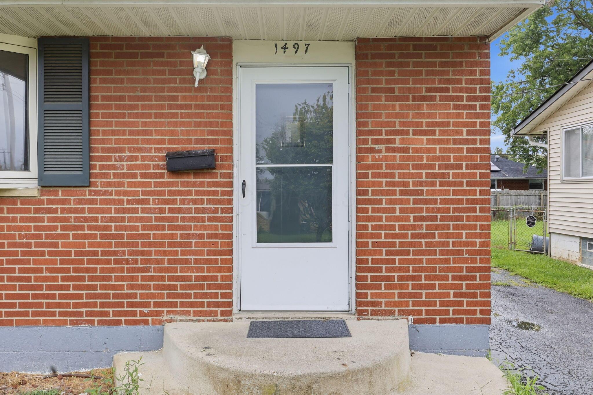 1497 Selkirk Road Property Photo 4