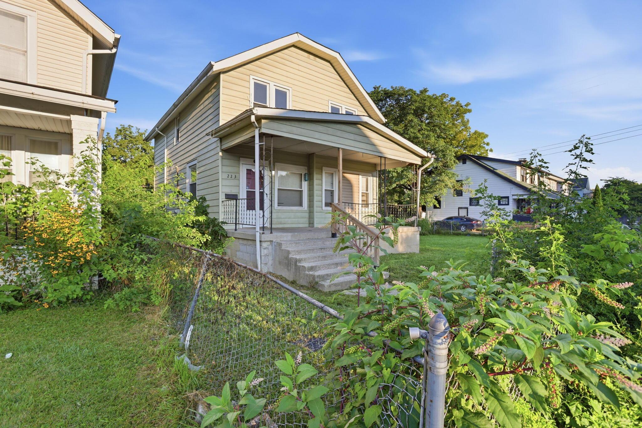 223 N Wayne Avenue Property Photo 2