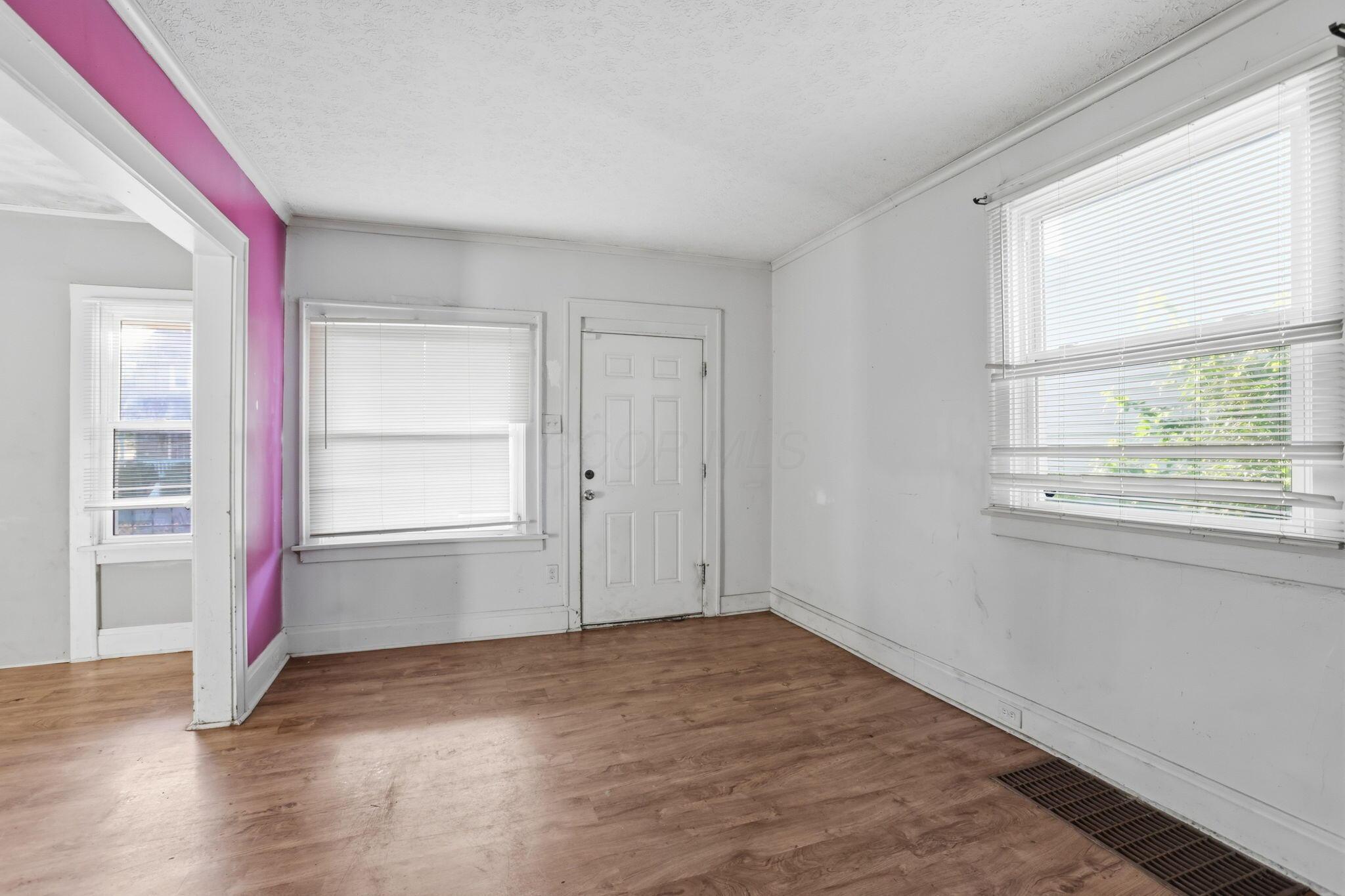 223 N Wayne Avenue Property Photo 8