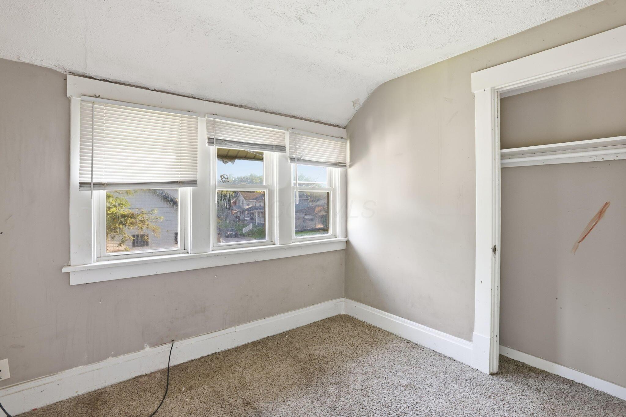 223 N Wayne Avenue Property Photo 12