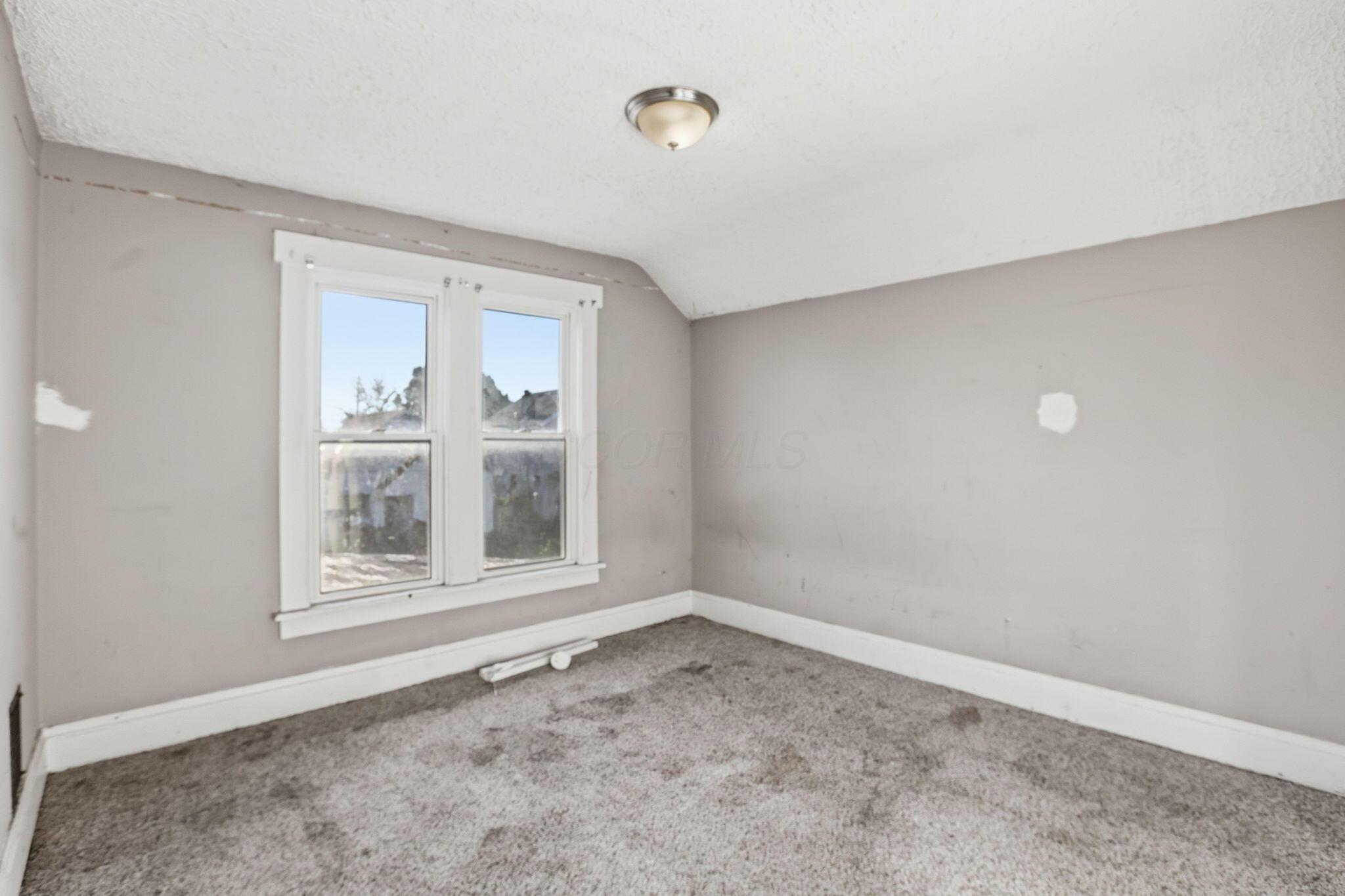 223 N Wayne Avenue Property Photo 16