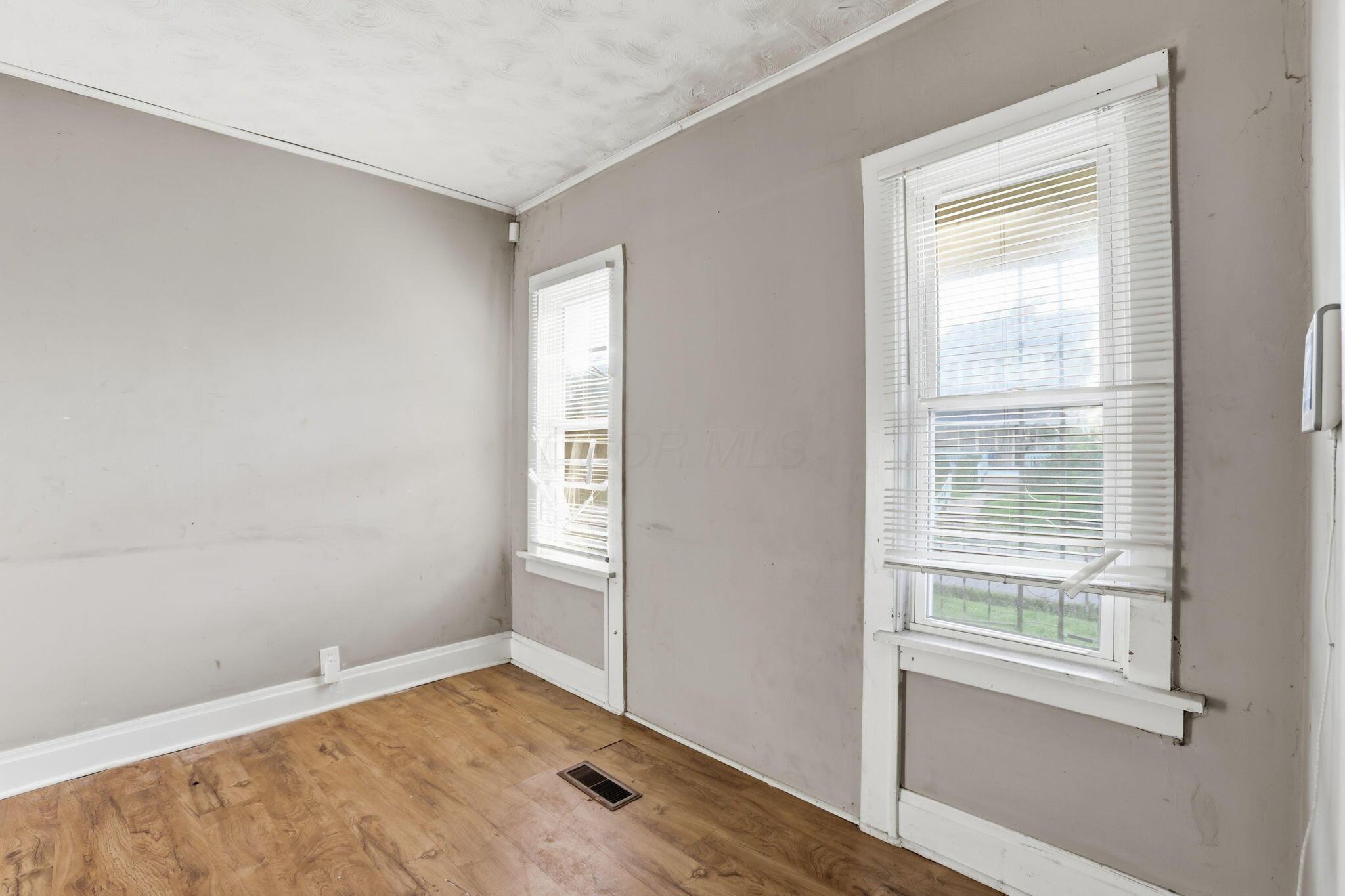 223 N Wayne Avenue Property Photo 24