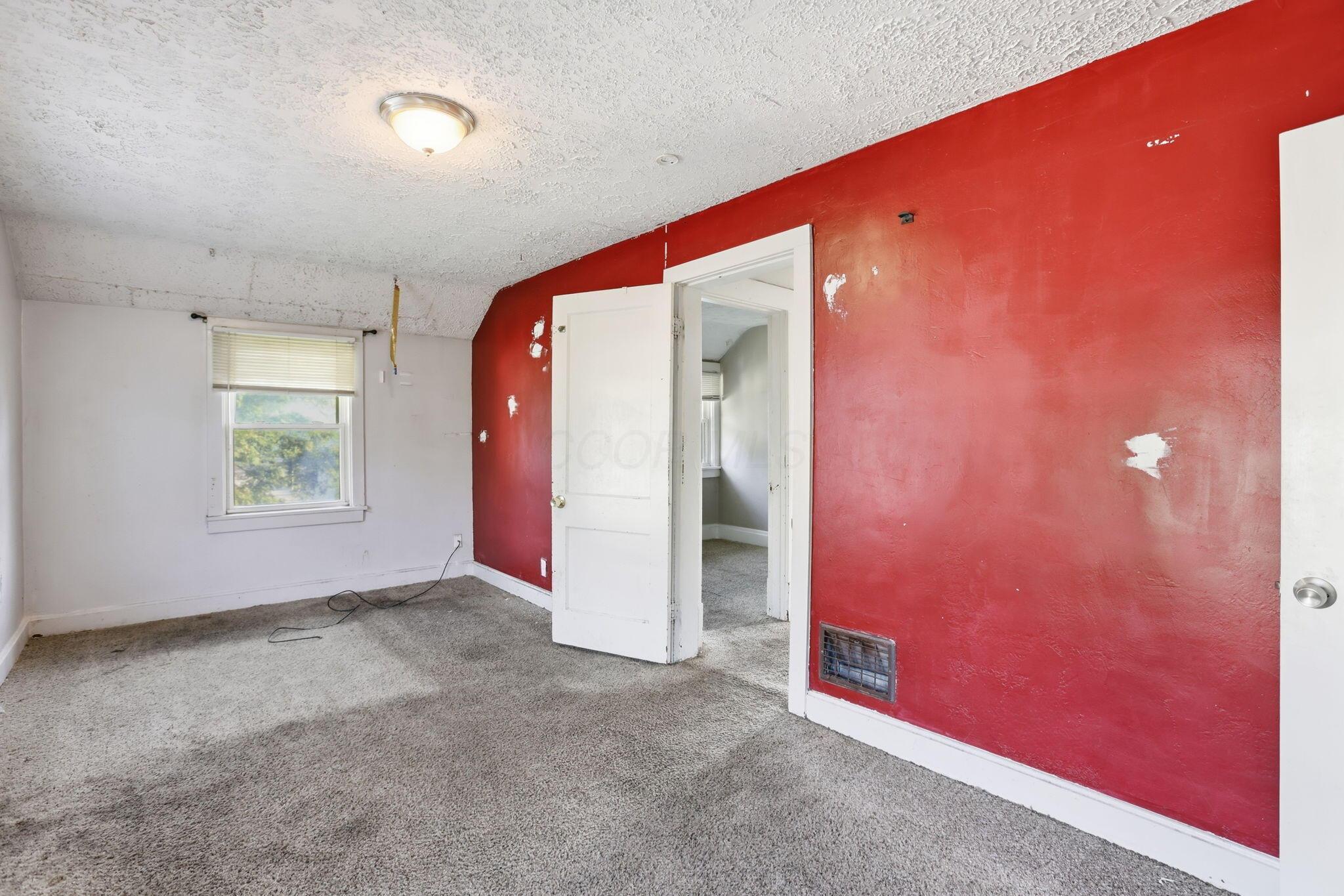 223 N Wayne Avenue Property Photo 28
