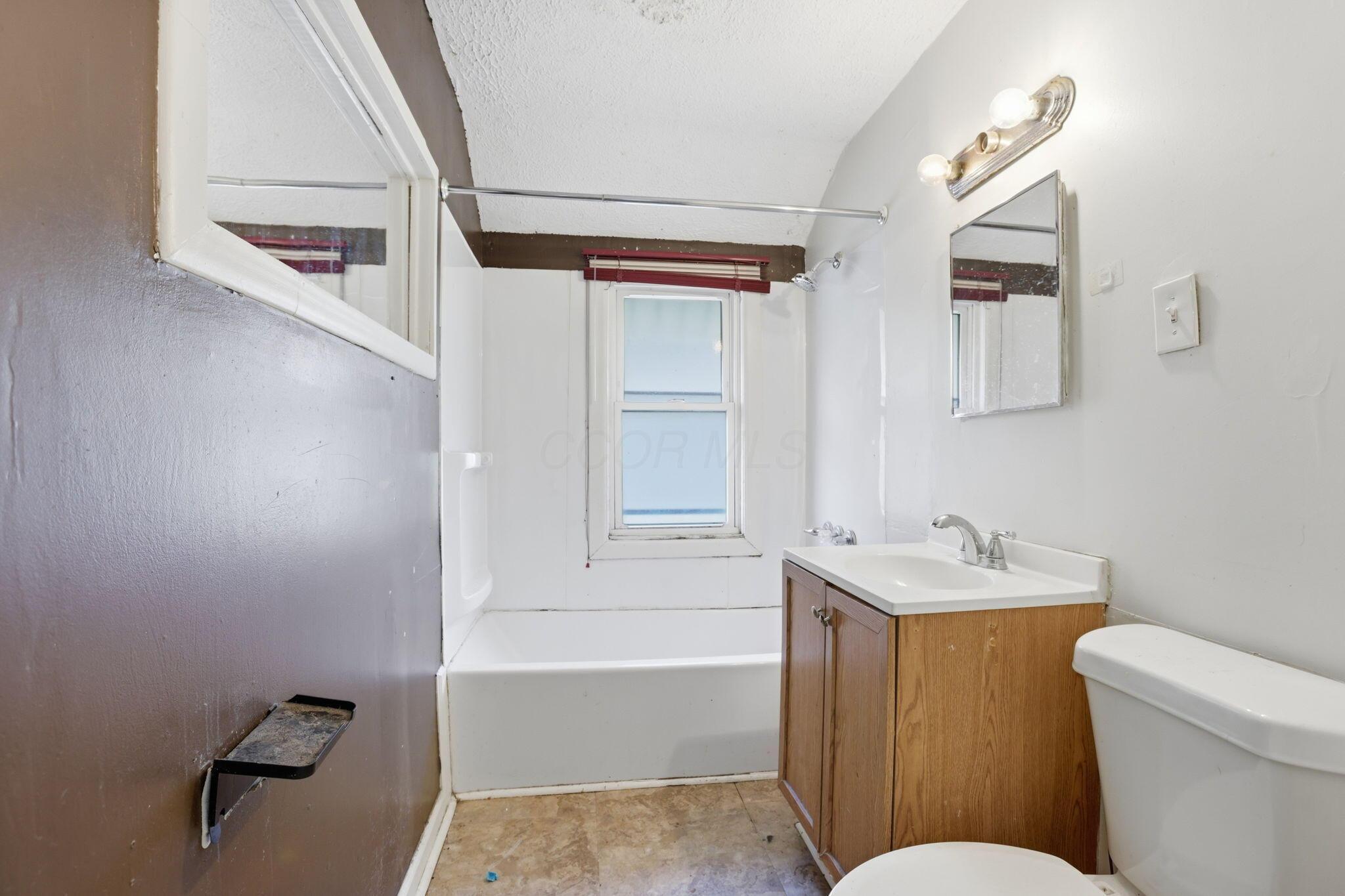 223 N Wayne Avenue Property Photo 32