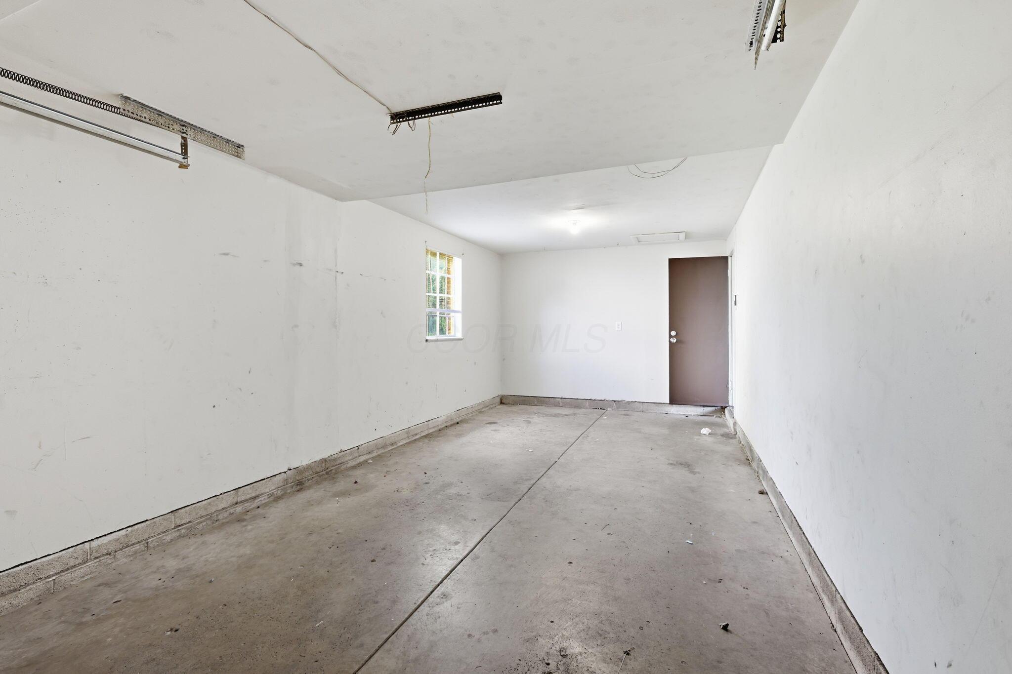 3600 E Dublin Granville Road Property Photo 26