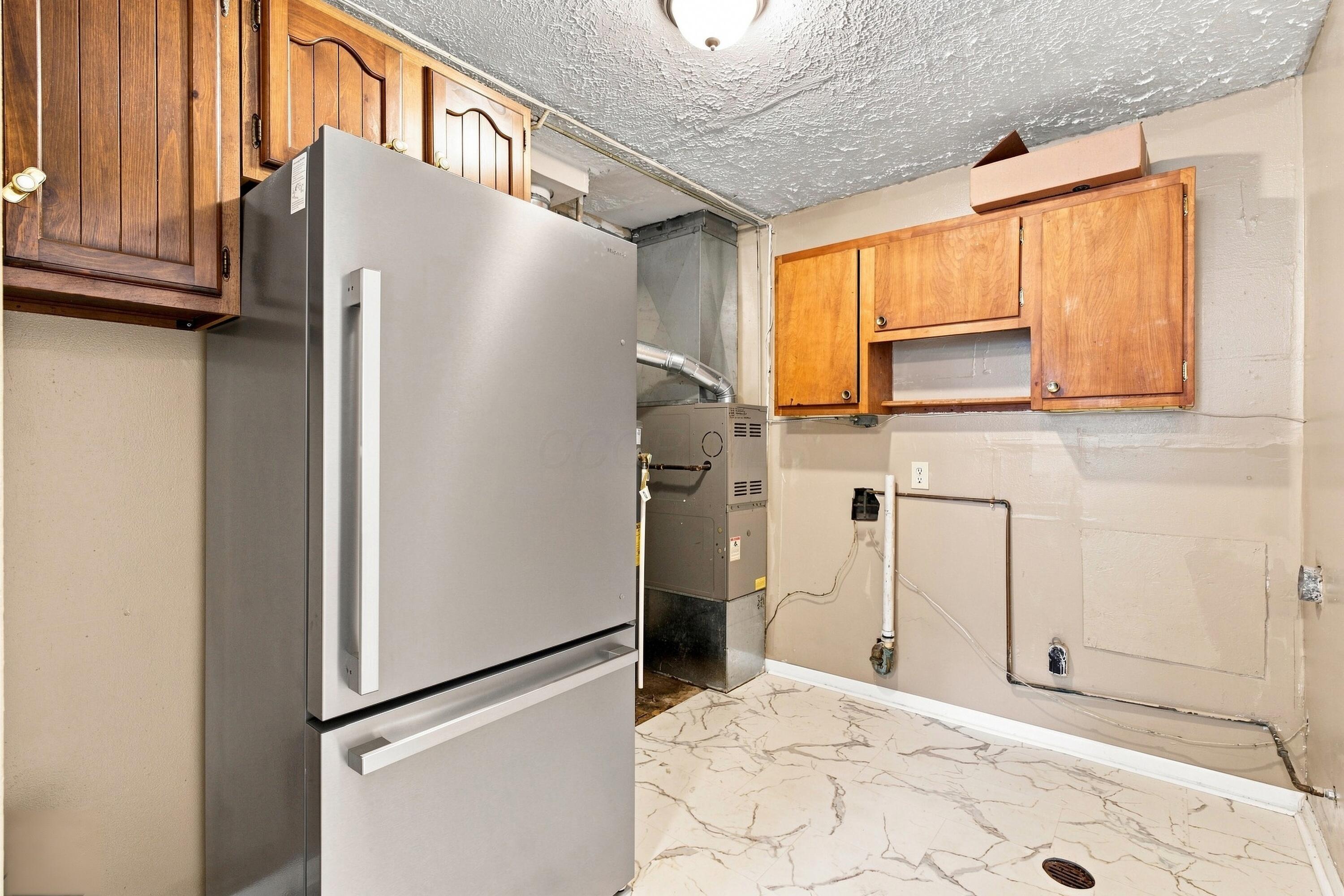 2049 Jermain Drive Property Photo 15