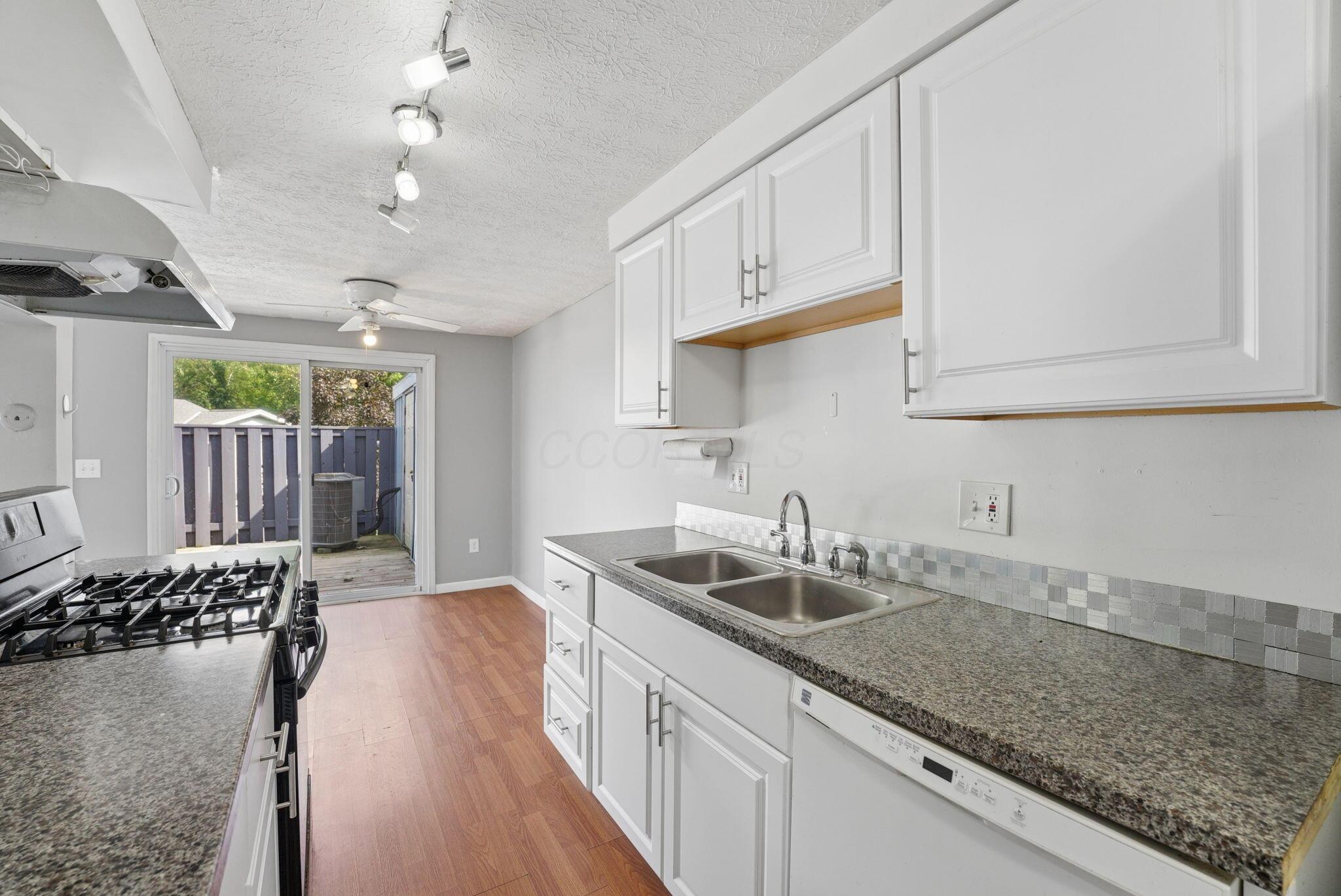699 Cherry Hollow Road, A Property Photo 13