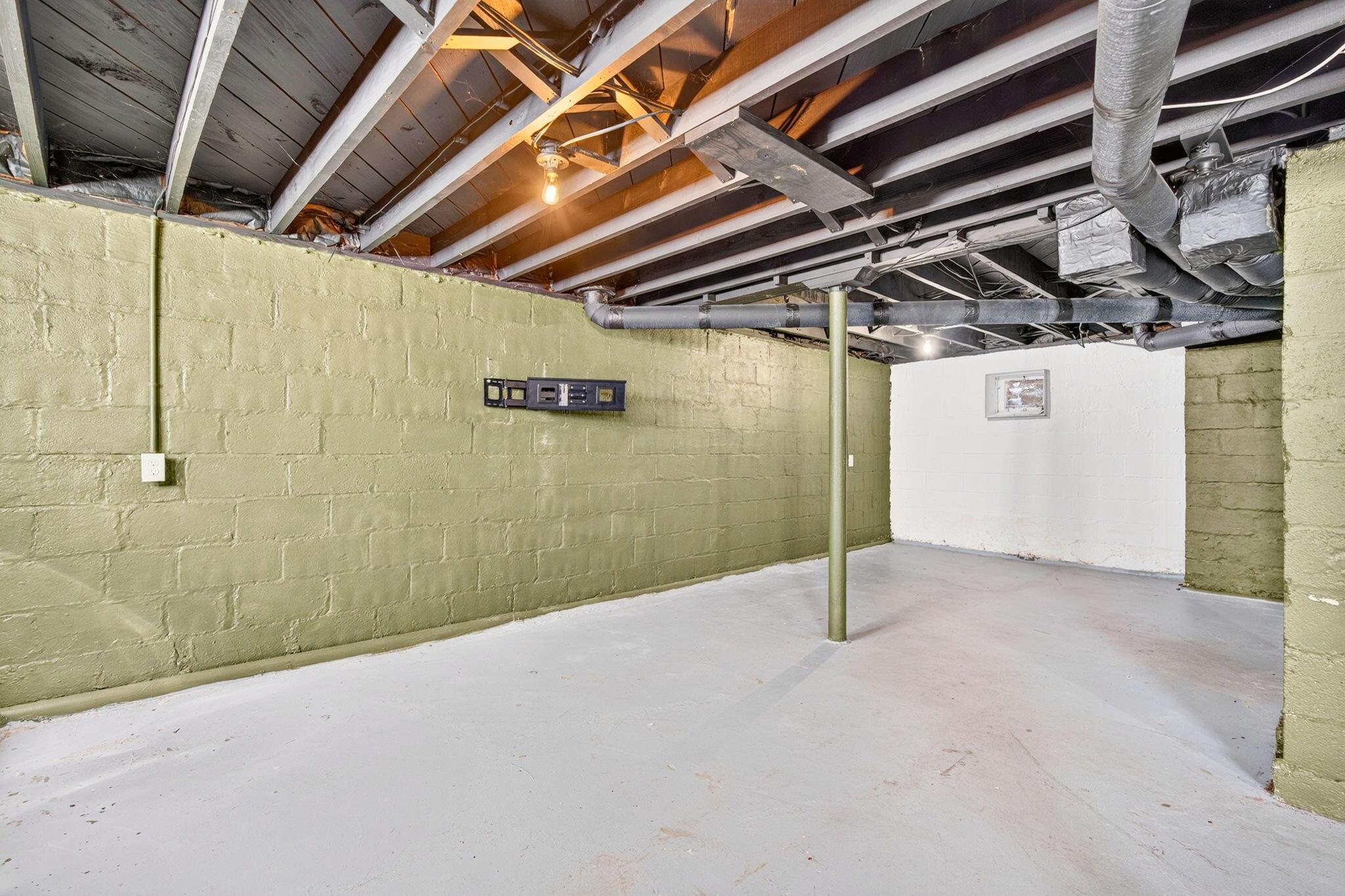 44 Binns Boulevard Property Photo 45