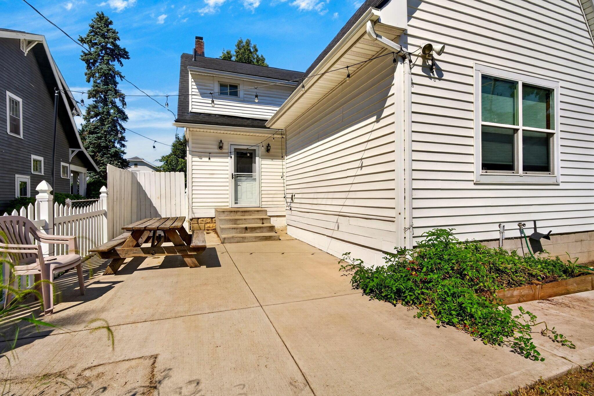44 Binns Boulevard Property Photo 51