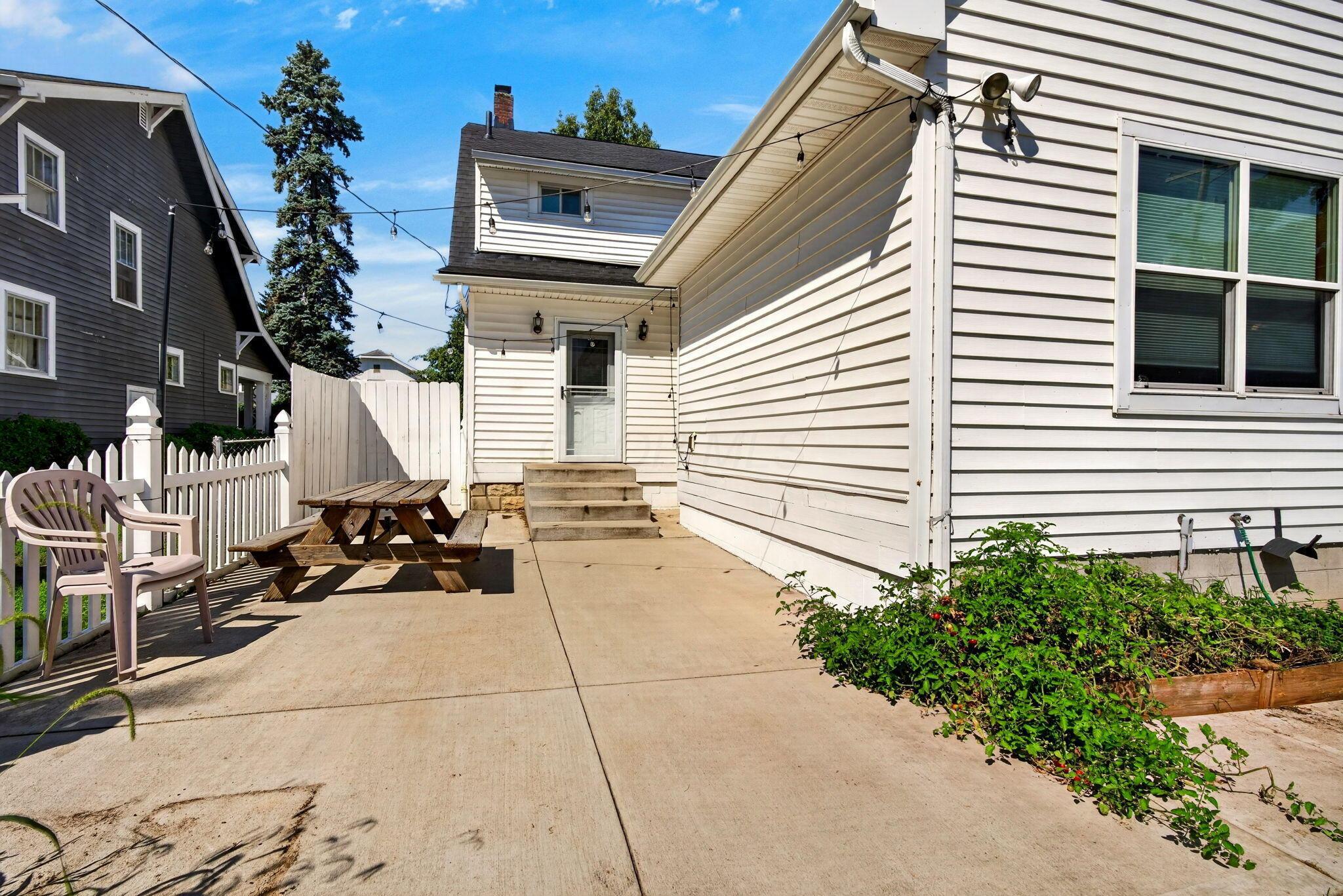 44 Binns Boulevard Property Photo 52