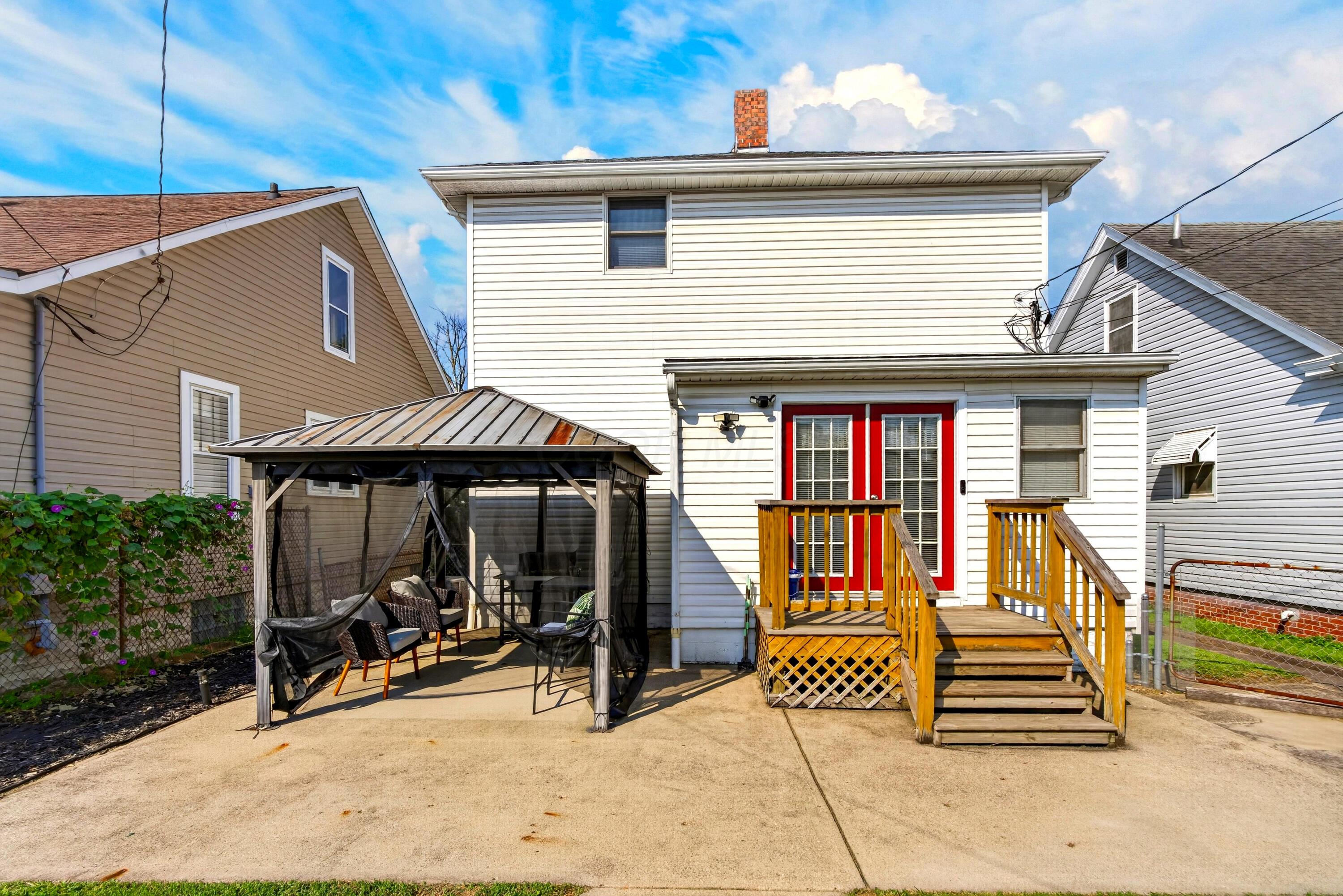 99 Maple Avenue Property Photo 33