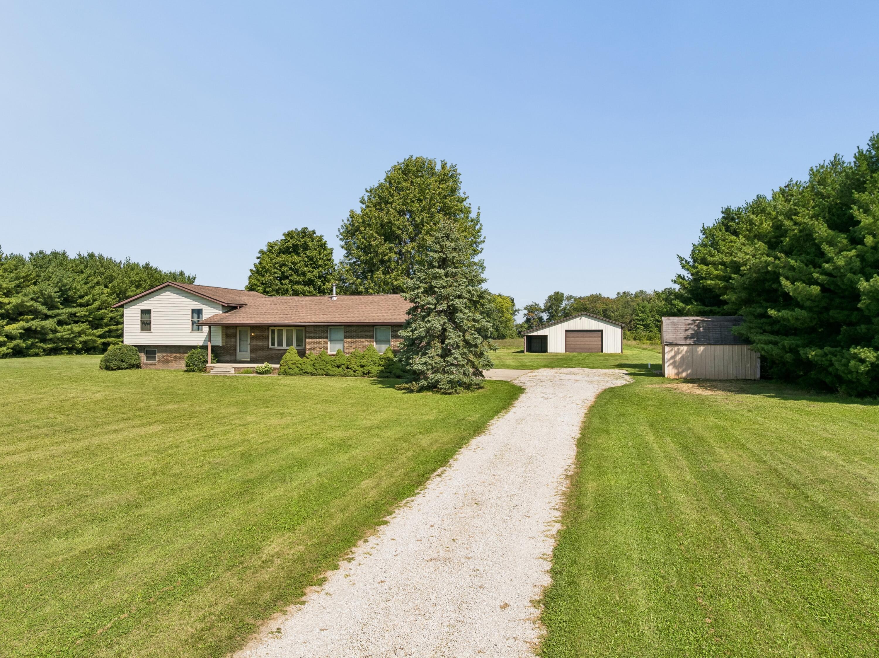 6490 Sparling Road Property Photo 2