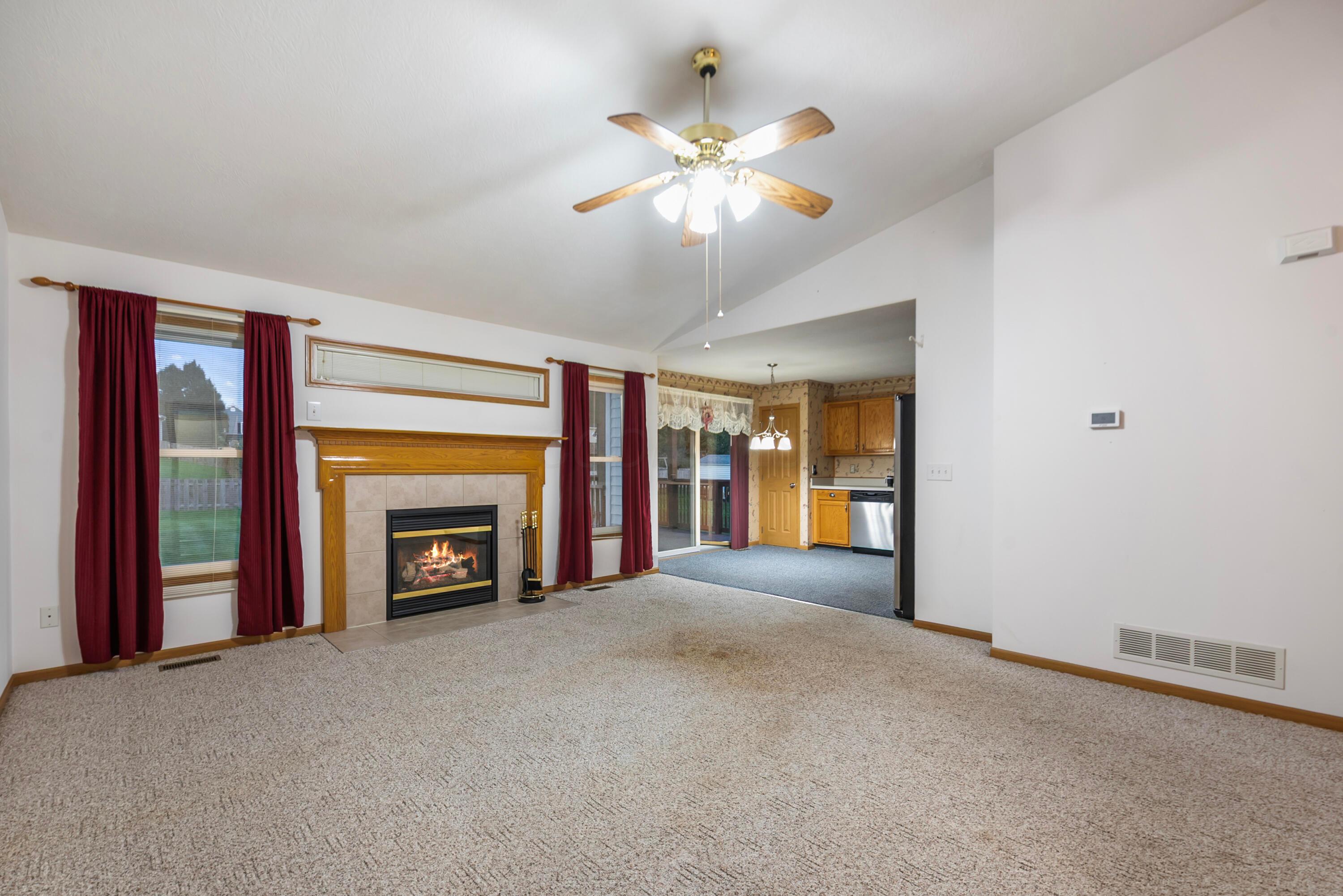 1892 Winterbrook Street Property Photo 4