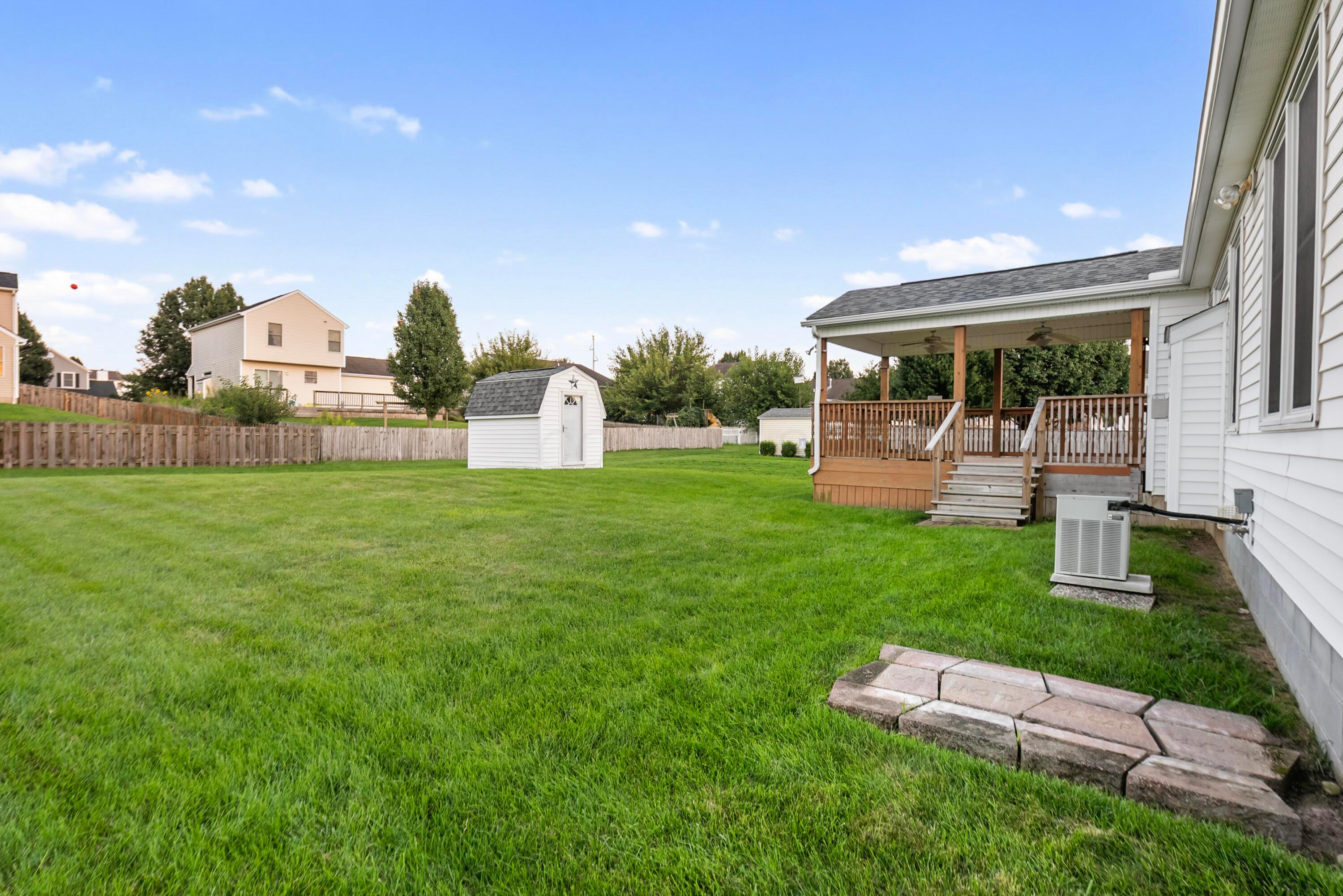 1892 Winterbrook Street Property Photo 31