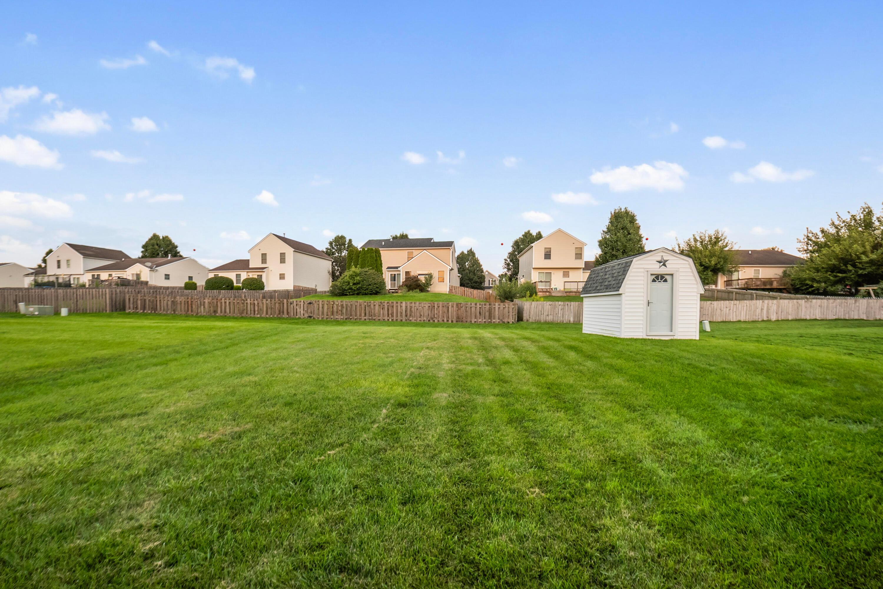 1892 Winterbrook Street Property Photo 32