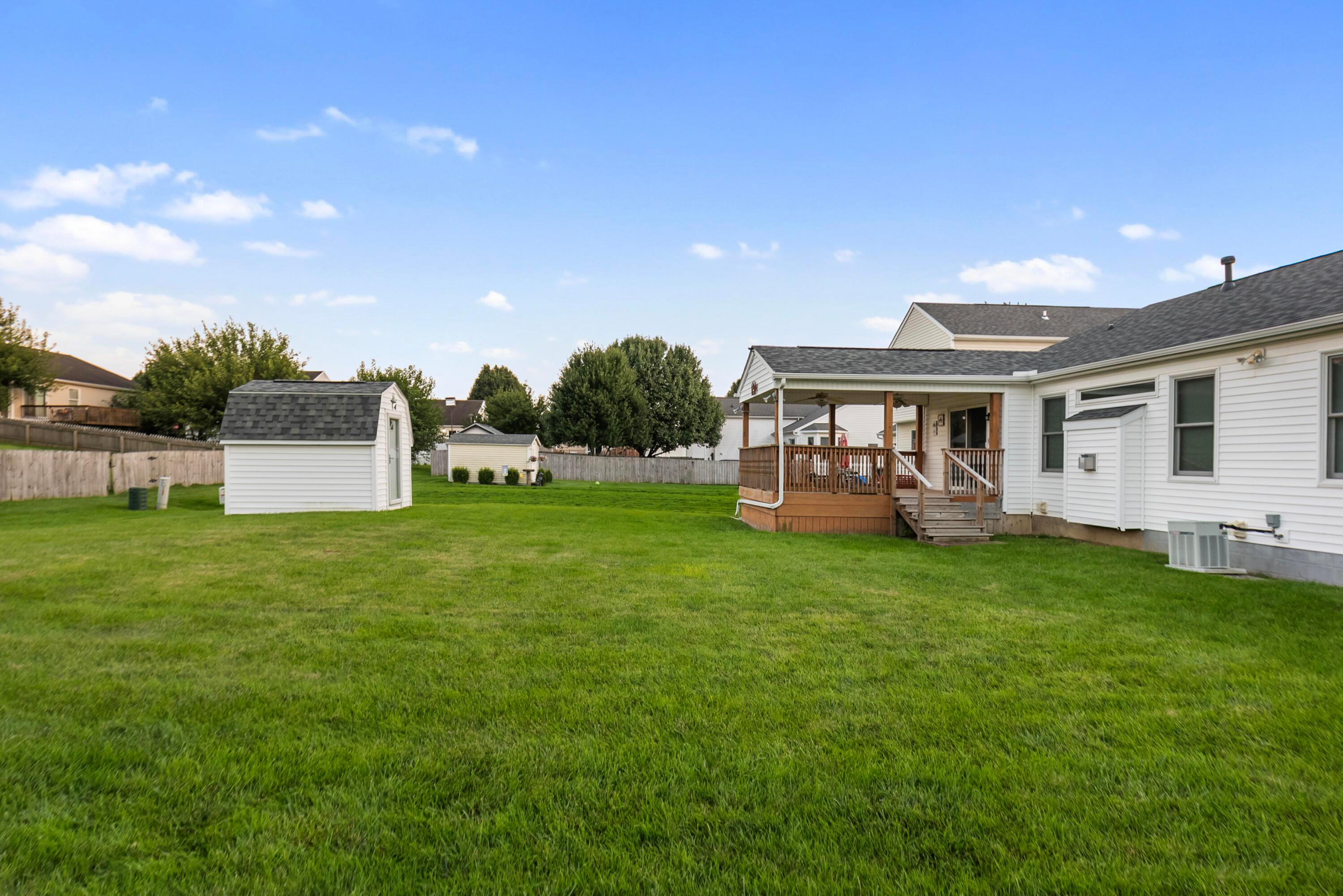 1892 Winterbrook Street Property Photo 33
