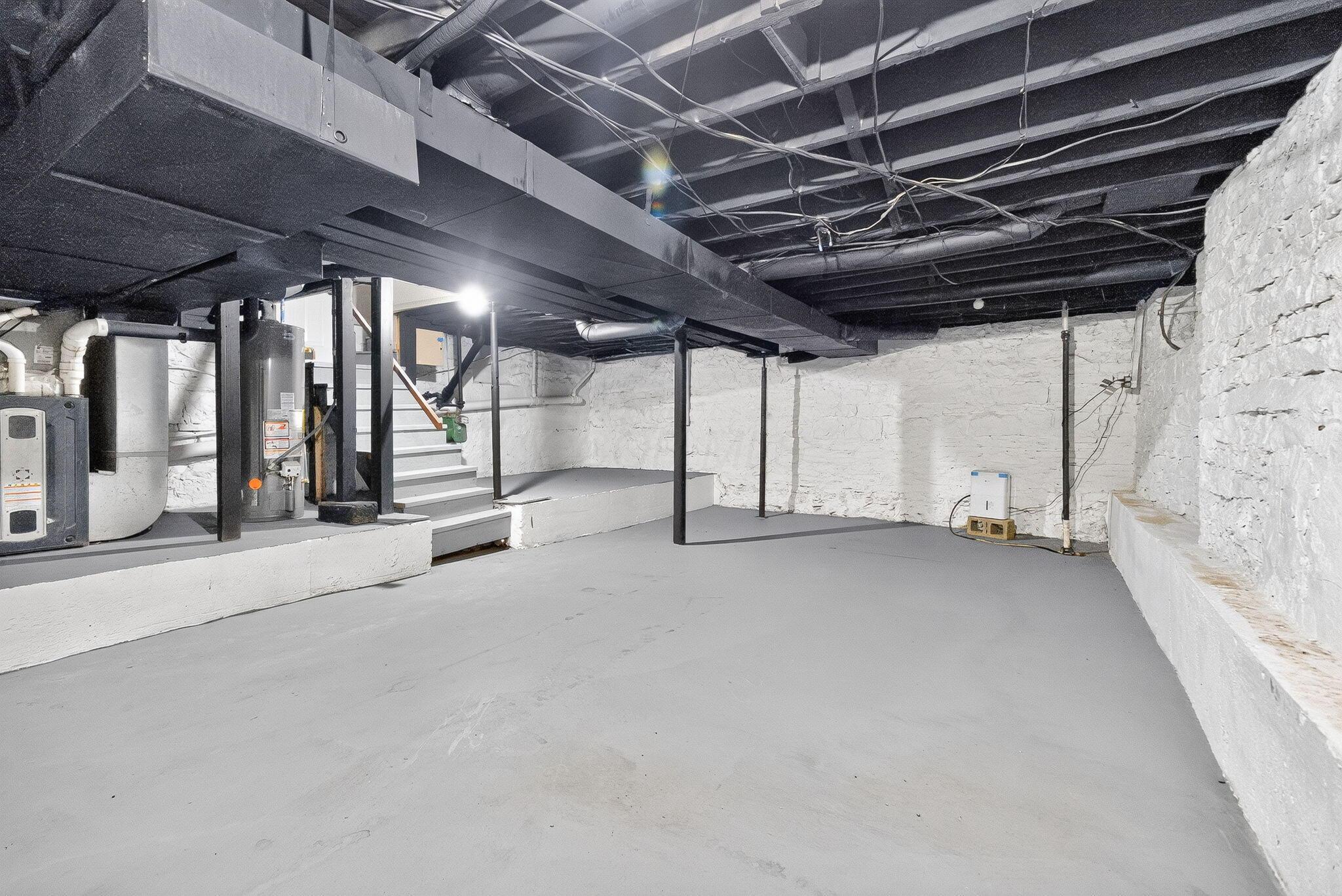 354 Franklin Street Property Photo 41