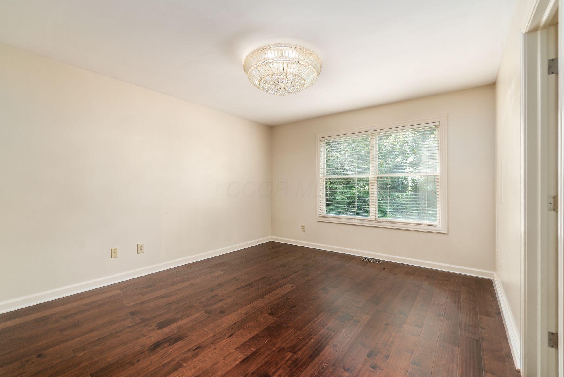 5194 Augusta Drive Property Photo 30