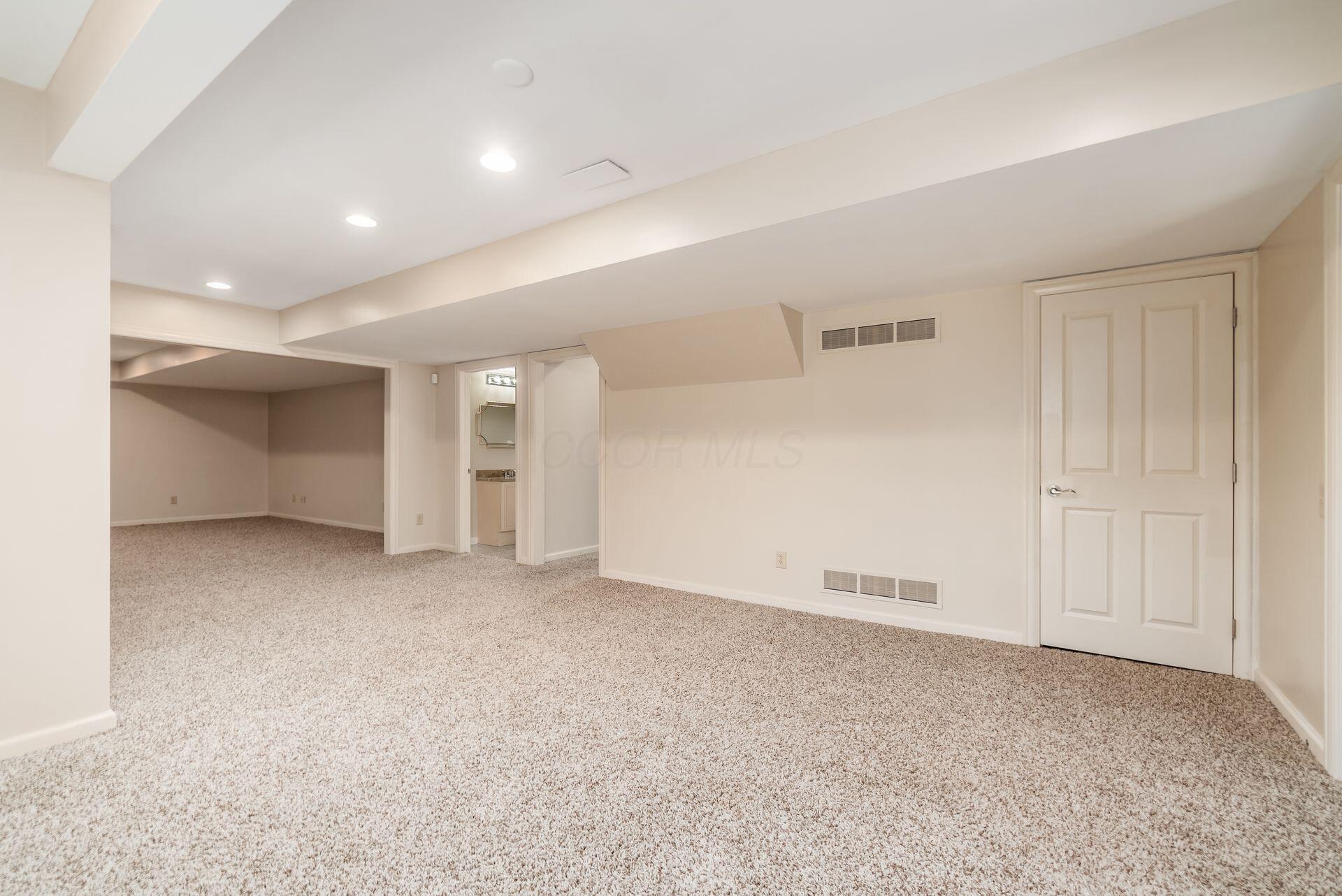 5194 Augusta Drive Property Photo 41