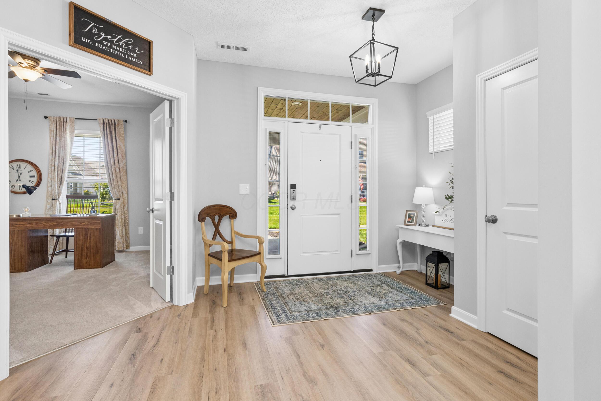 385 Sweet Run Circle E Property Photo 4