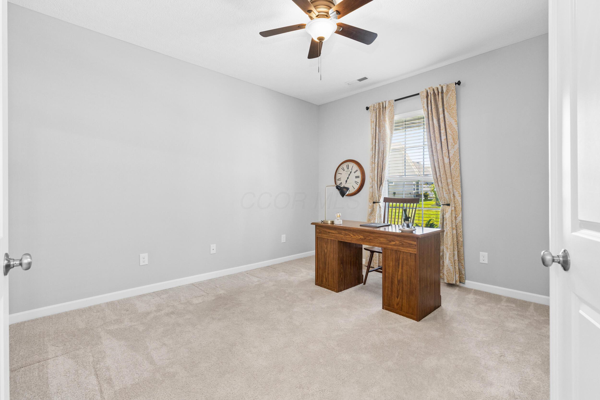 385 Sweet Run Circle E Property Photo 16