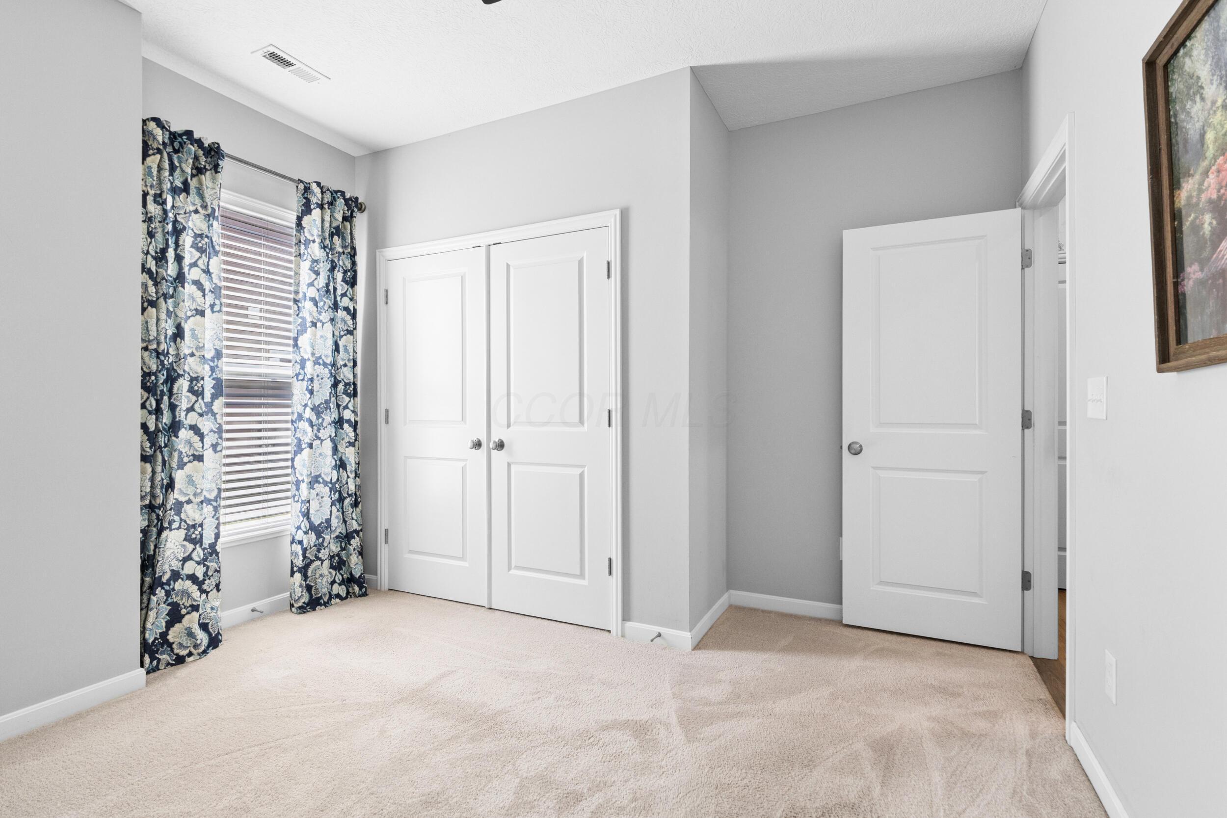 385 Sweet Run Circle E Property Photo 24