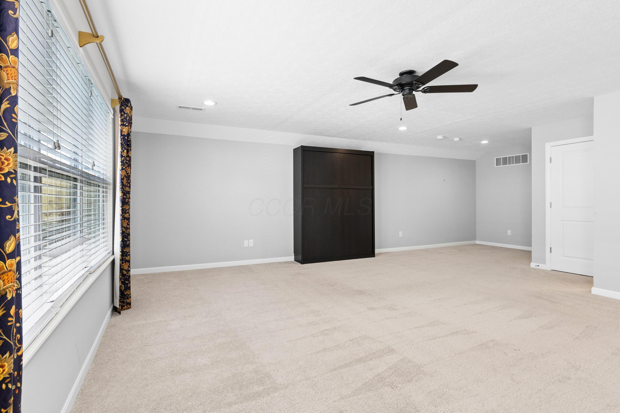 385 Sweet Run Circle E Property Photo 29