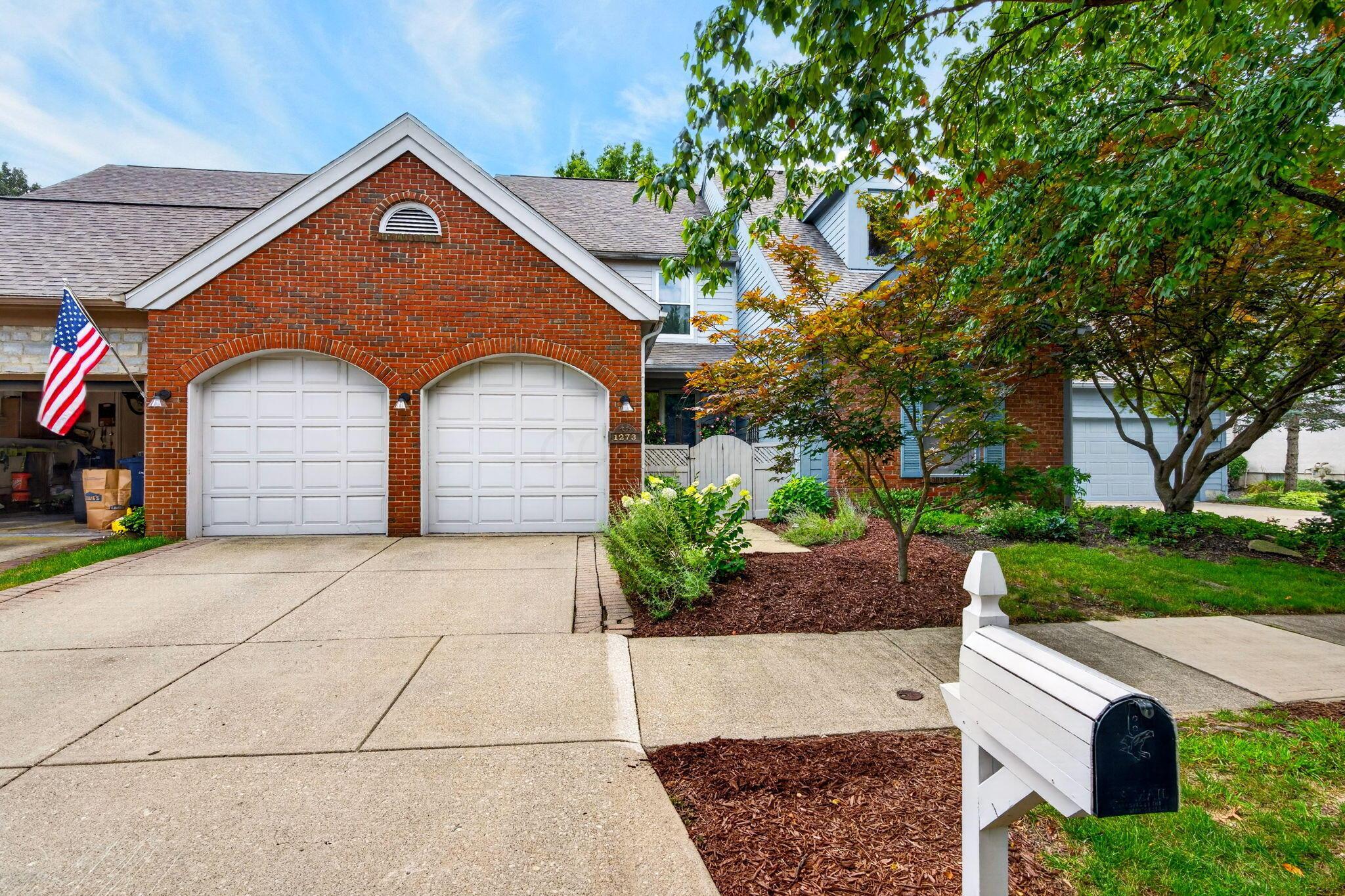 1273 Millstone Square Property Photo 3