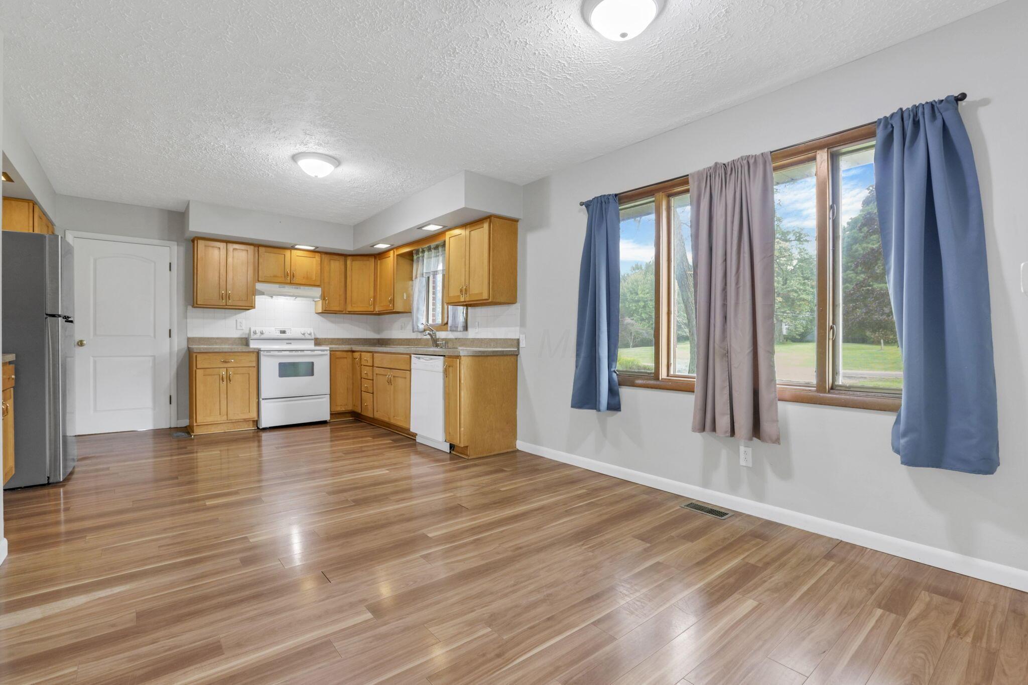 6860 State Route 229 Property Photo 10